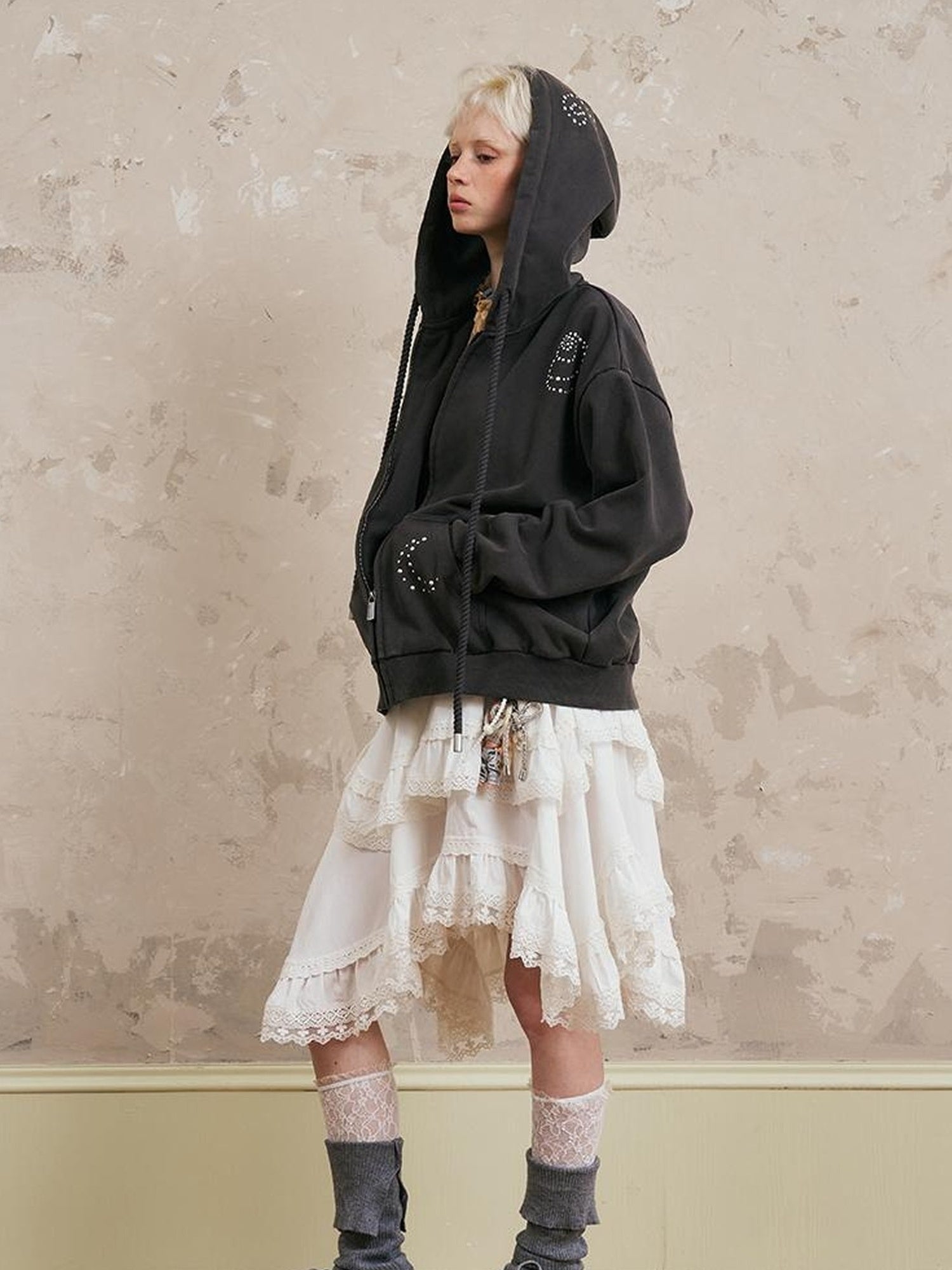 DIDDI MODA Romantic Lace Tiered Asymmetrical Midi Skirt