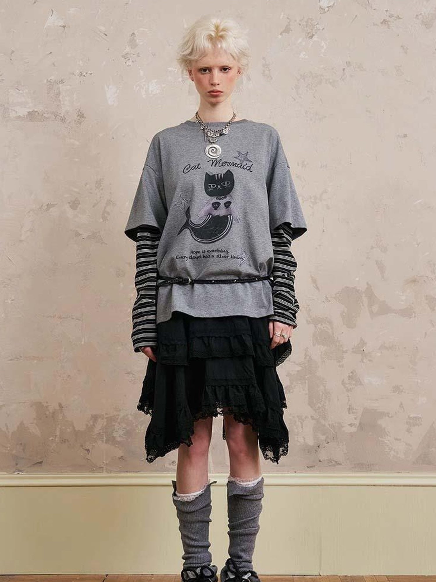 DIDDI MODA Romantic Lace Tiered Asymmetrical Midi Skirt