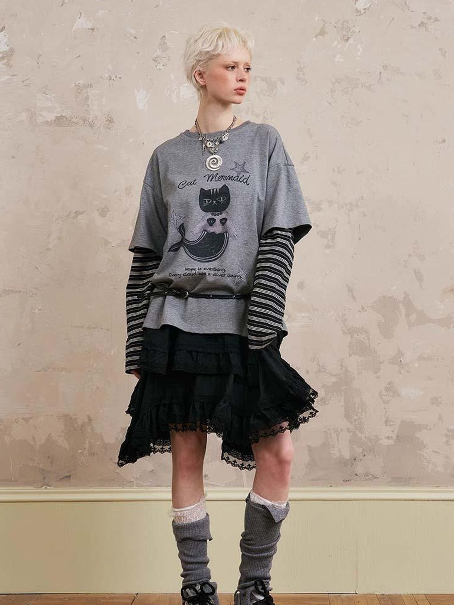 DIDDI MODA Romantic Lace Tiered Asymmetrical Midi Skirt