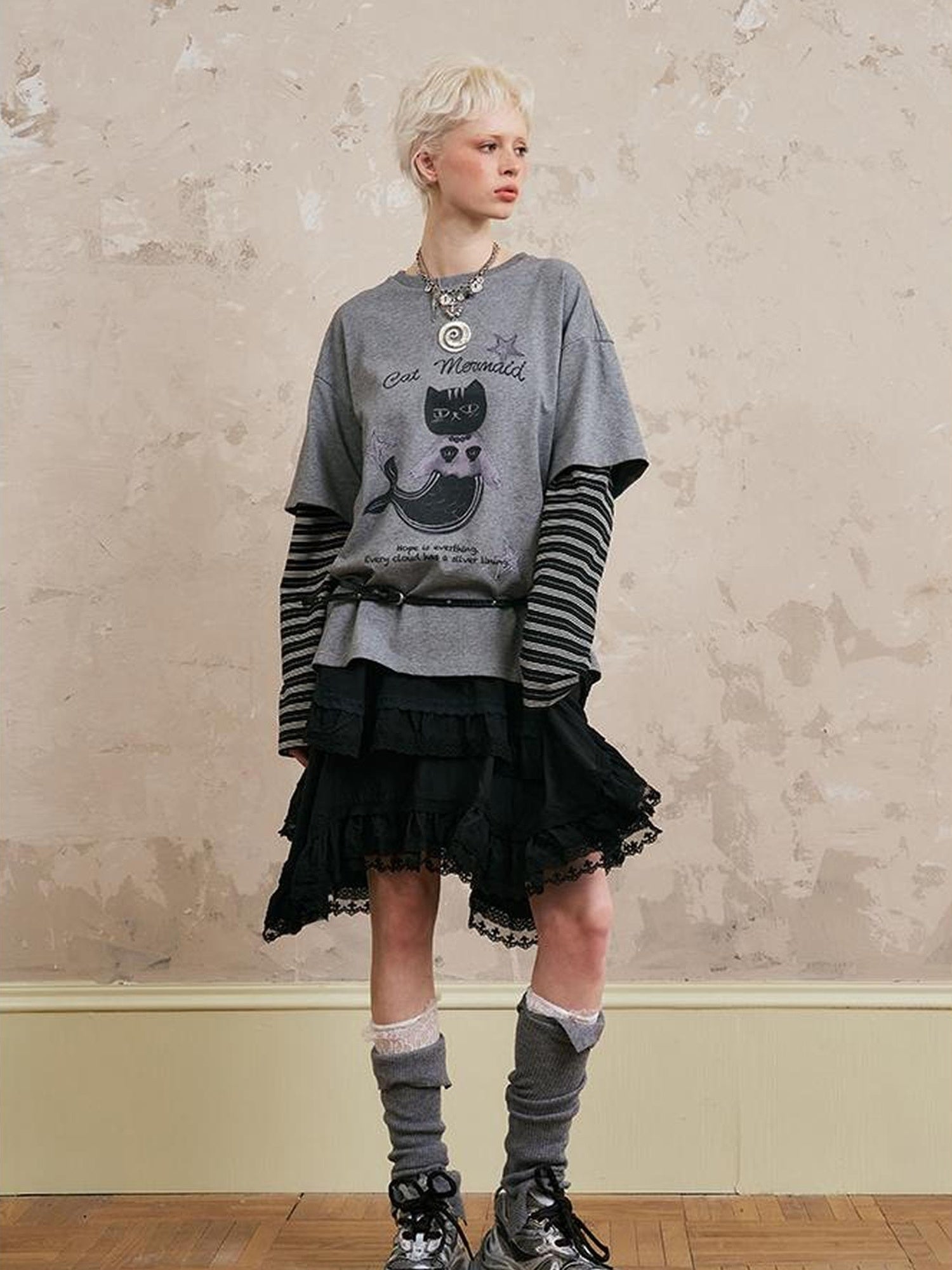 DIDDI MODA Romantic Lace Tiered Asymmetrical Midi Skirt