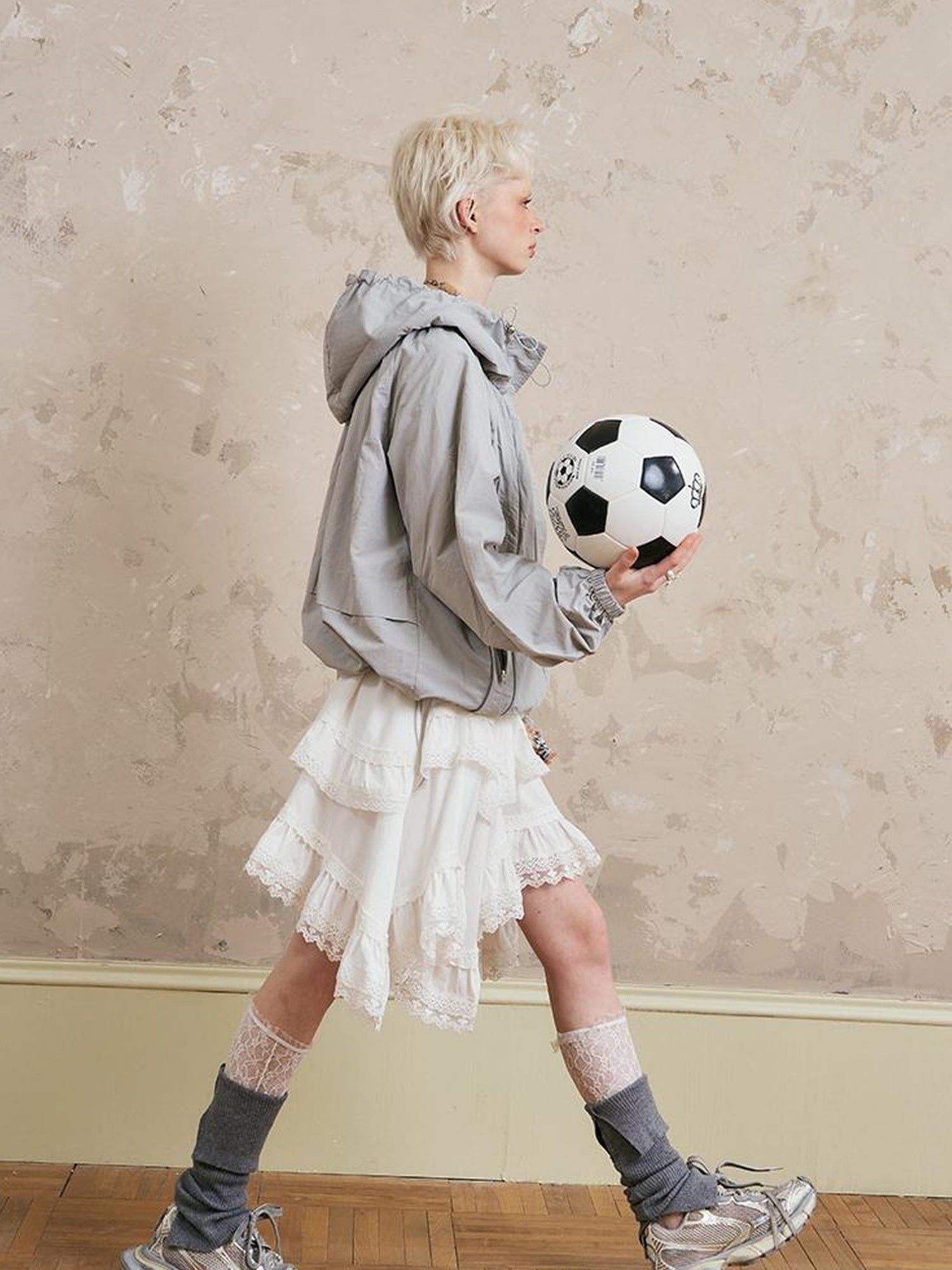 DIDDI MODA Romantic Lace Tiered Asymmetrical Midi Skirt