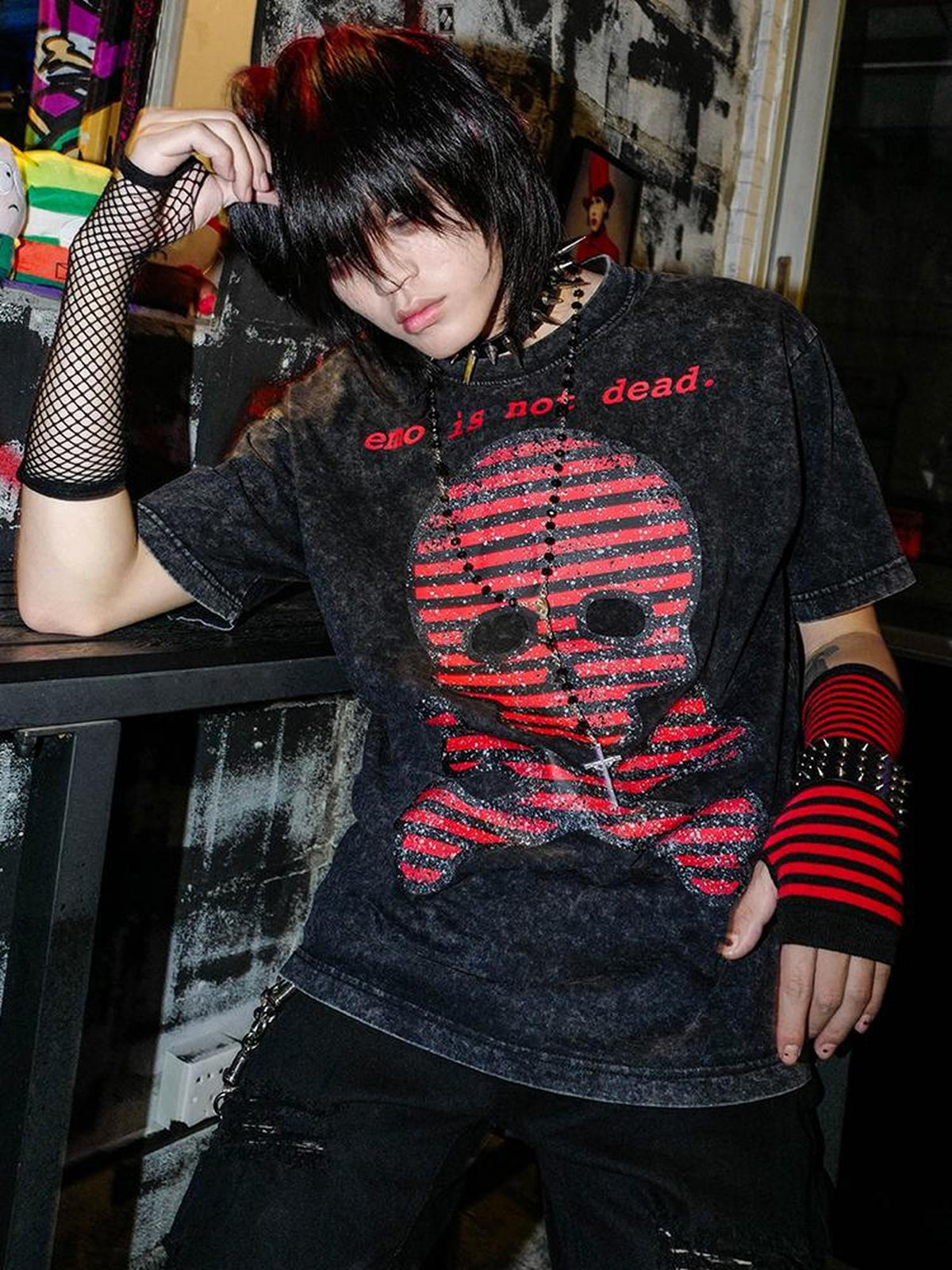 Rs by RebelSeed Distressed Skull Striped Heat Transfer Women&