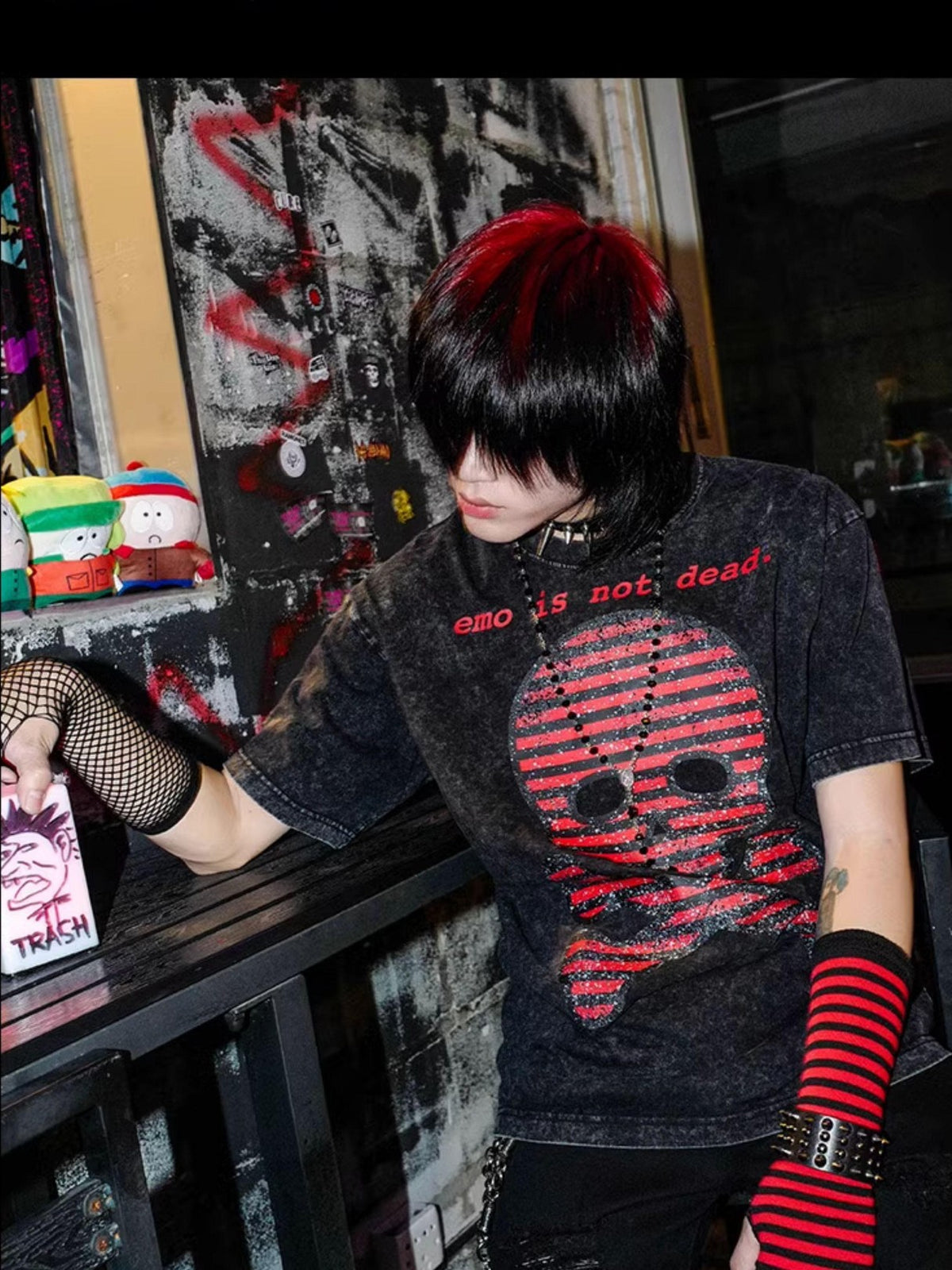 Rs by RebelSeed Distressed Skull Striped Heat Transfer Women&