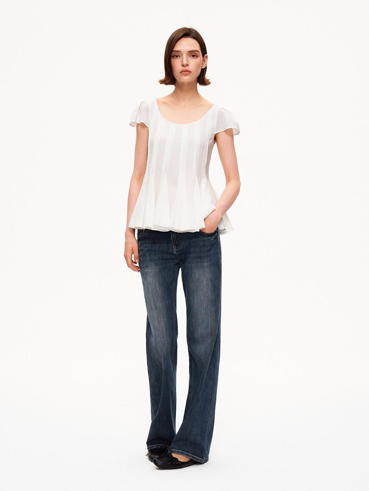 STRIKE A POSE A Line Vertical Pleated Flutter Sleeve Women&