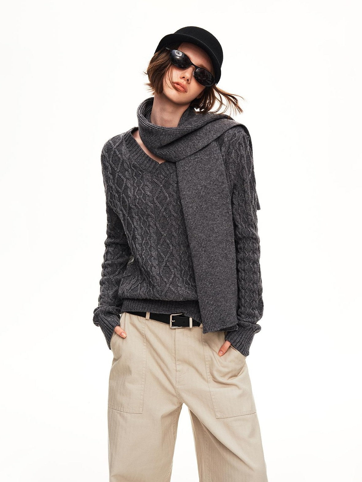 STRIKE A POSE Cable Knit Argyle V-neck Wool Blend Loose Fit Women&