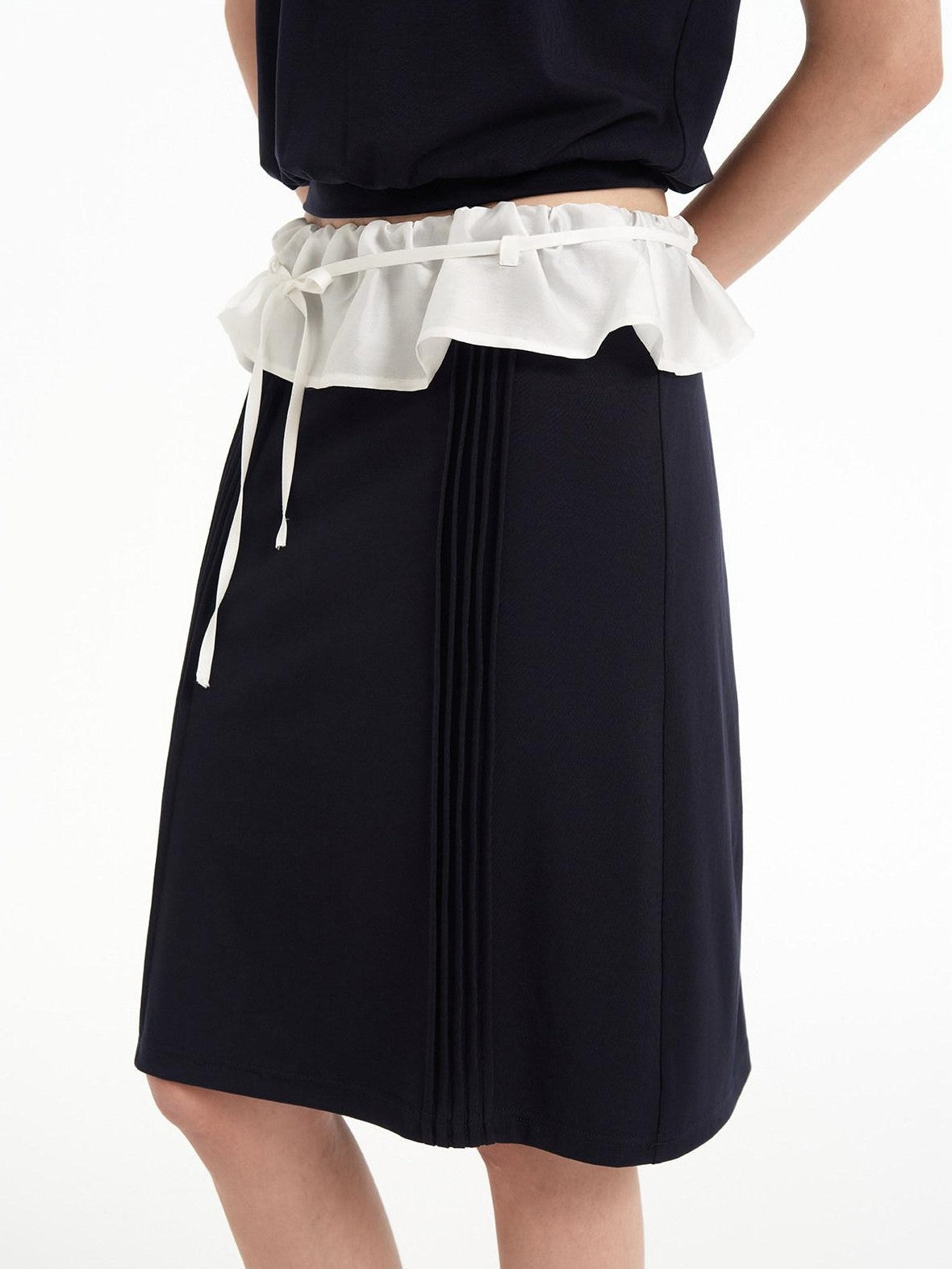 STRIKE A POSE Colorblock Cinched Waist Polo Women&
