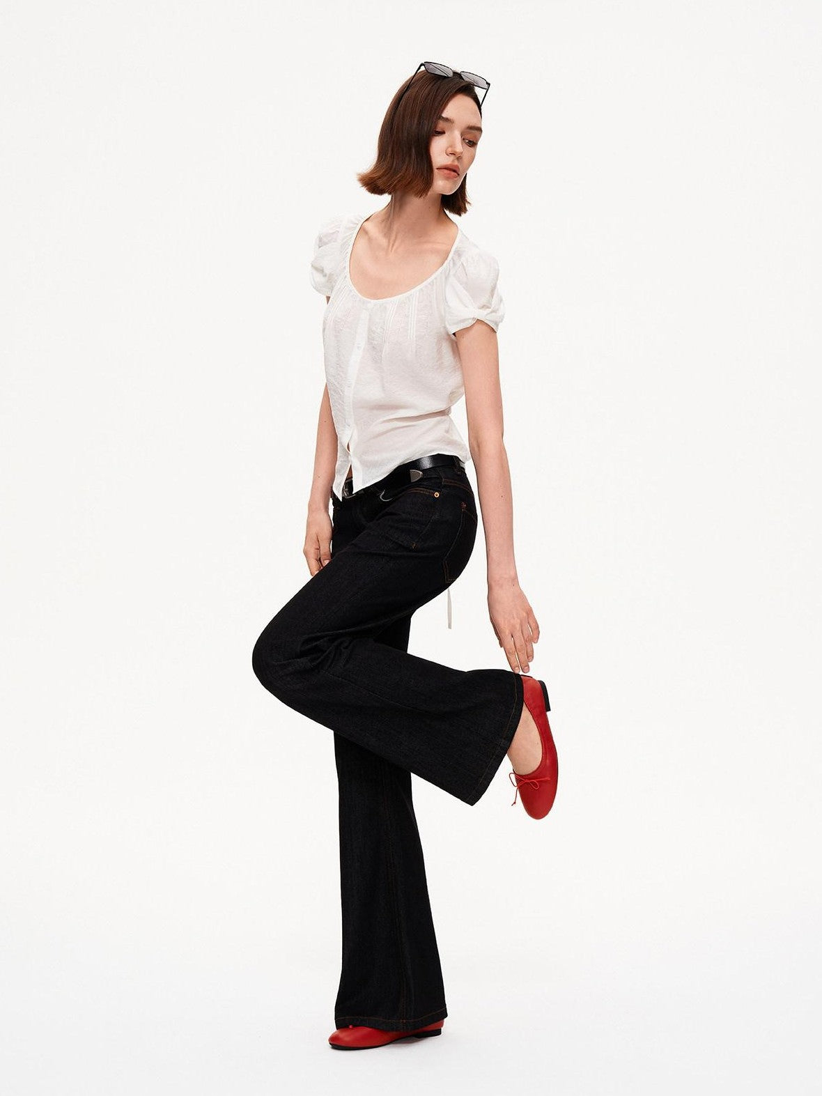 STRIKE A POSE Crew Neck Puff Sleeve Tuck Layered Women&