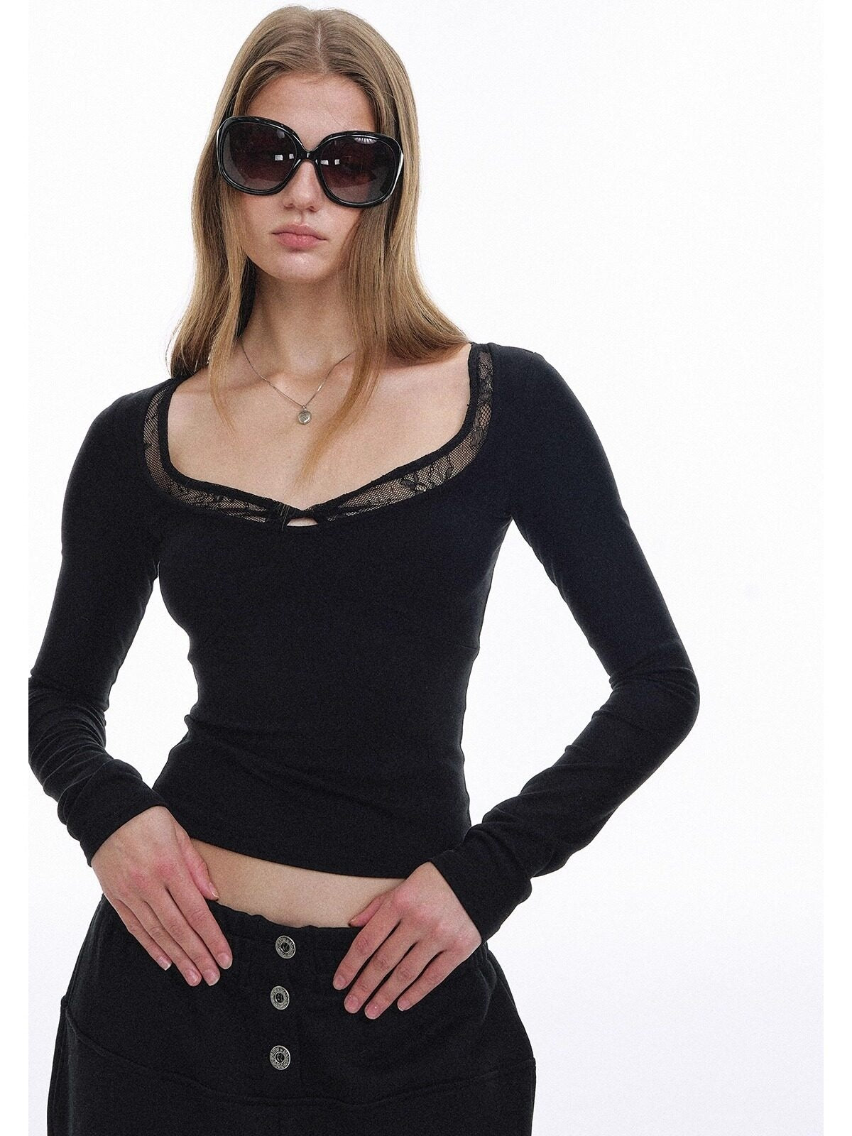 STRIKE_A_POSE_Cropped_Lace_Twist_Knot_Square_Neck_Women&