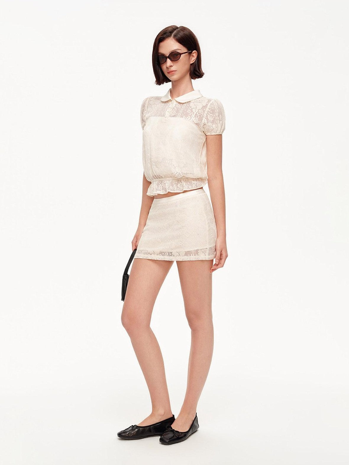 STRIKE A POSE Doll Collar Mock Embroidery Cinched Women&