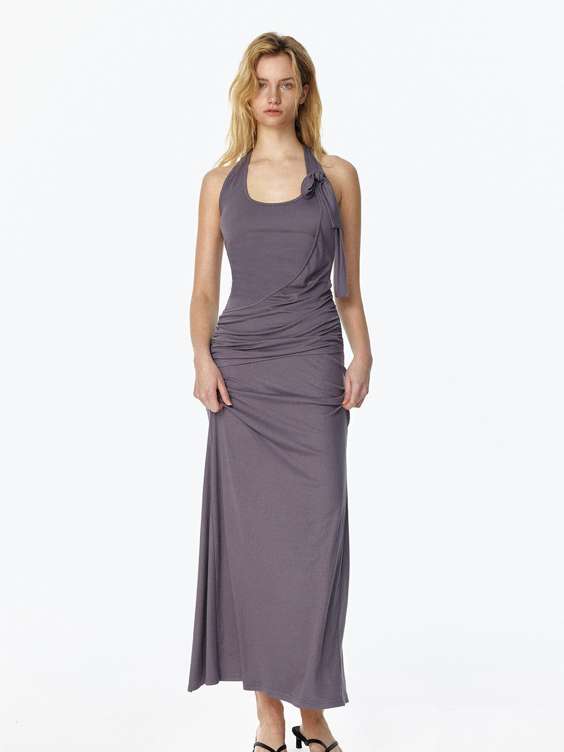 STRIKE A POSE Draped Knot Halter Women&