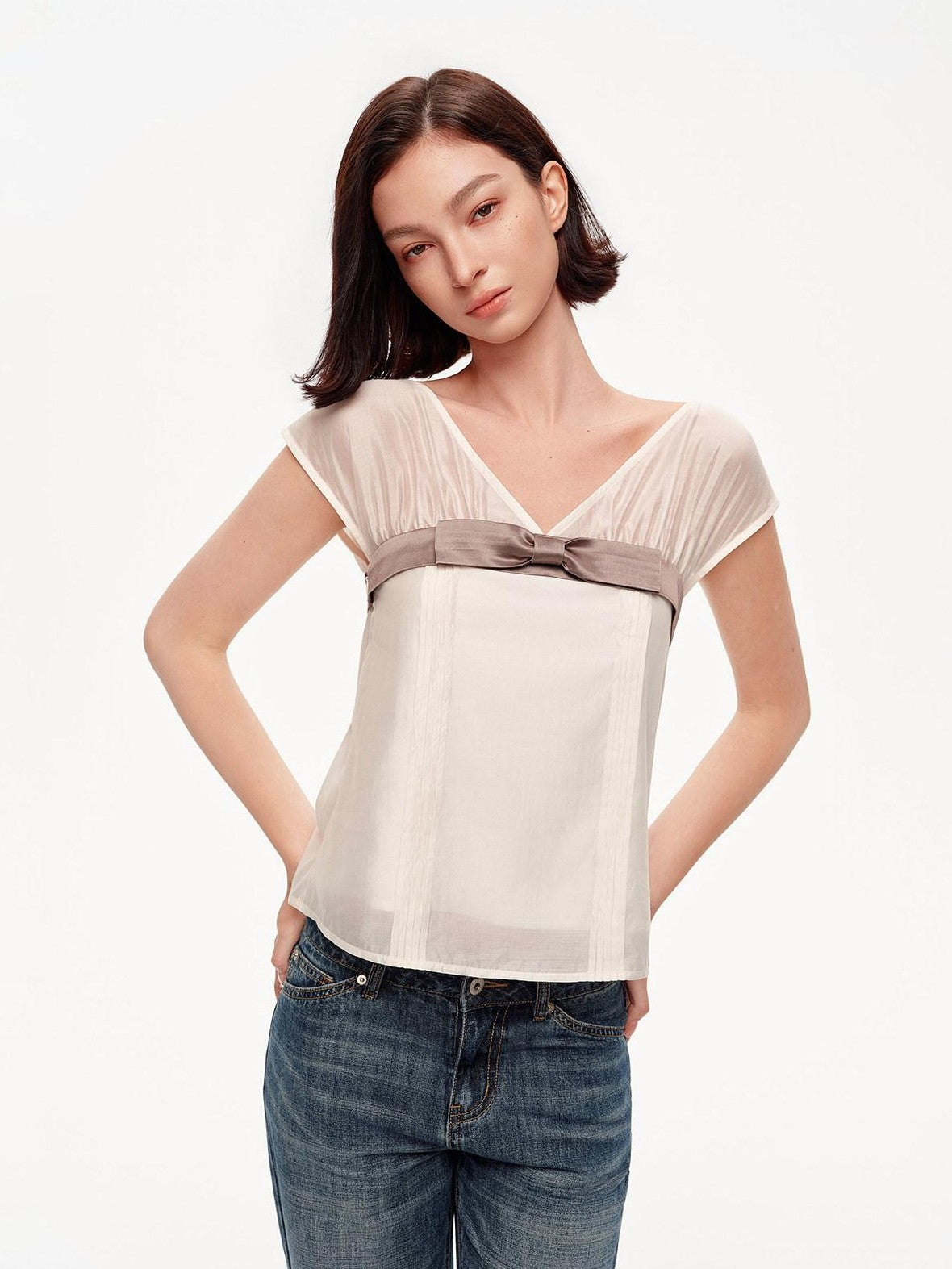 STRIKE A POSE Lilac Colorblock Bow V-neck Pleat Sheer Women&