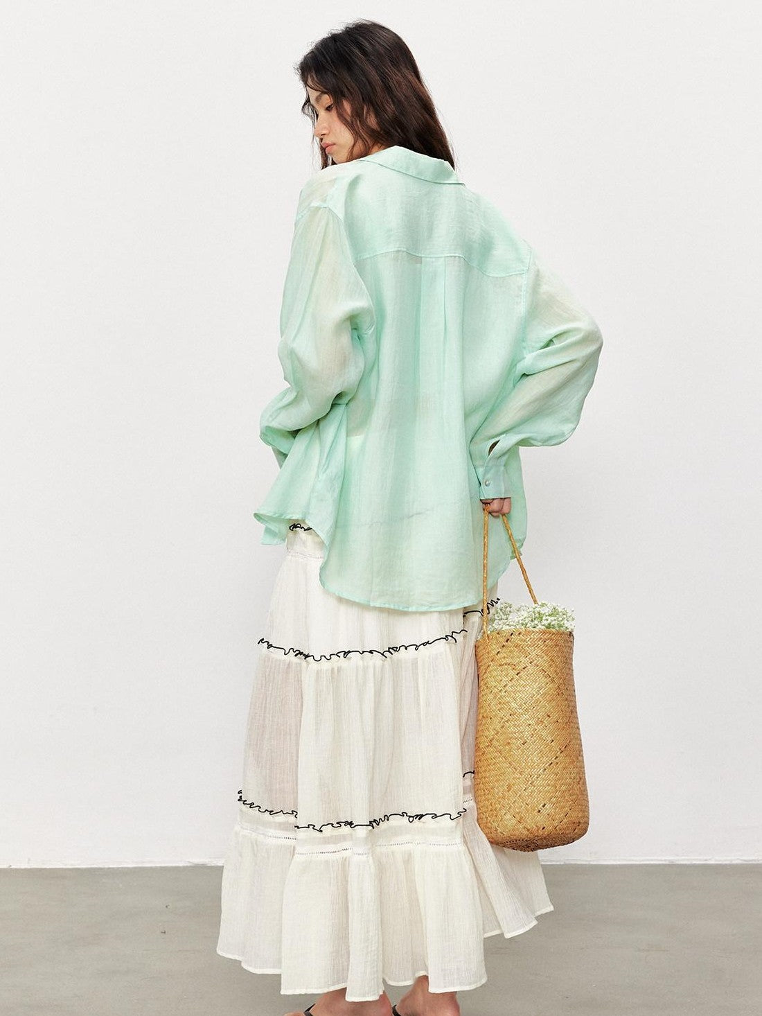 STRIKE A POSE Loose Fit Turndown Collar Uv Protection Women&
