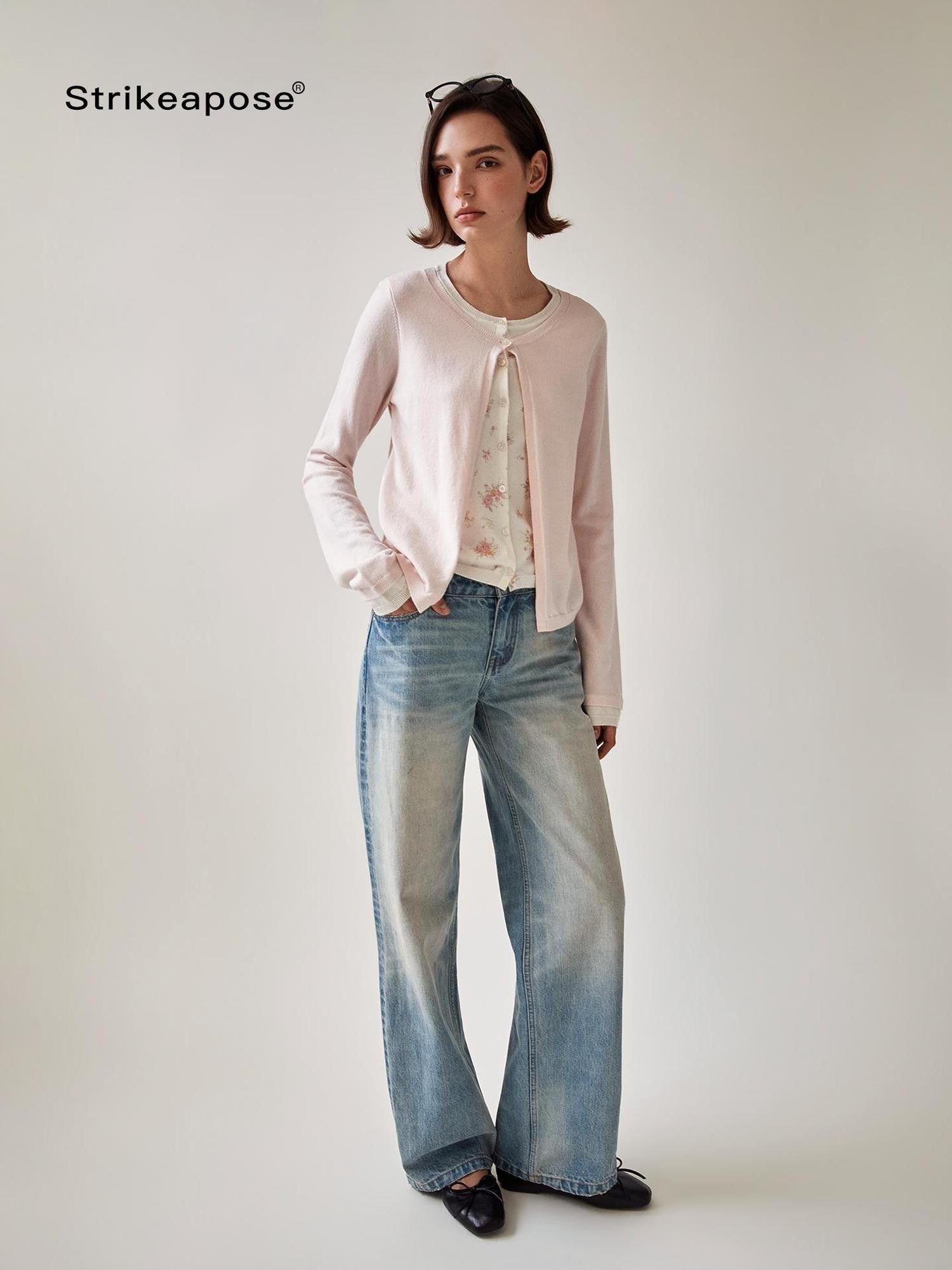 STRIKE A POSE Ombre Washed Distressed Low Rise Women&