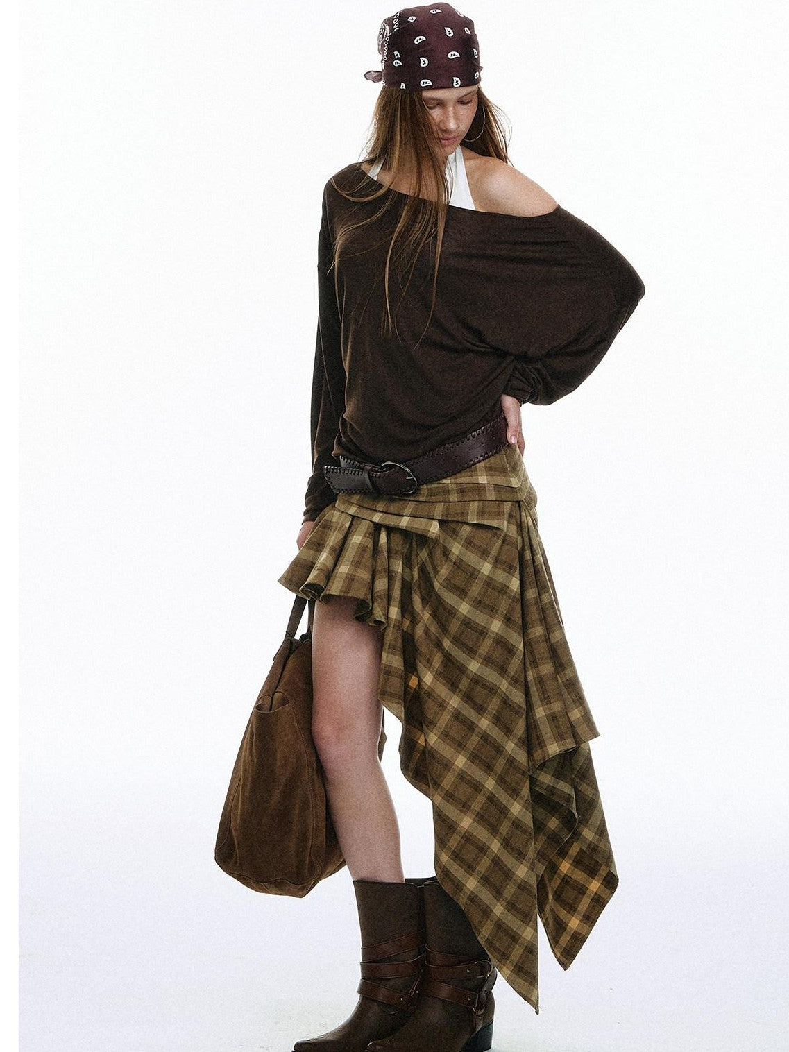 STRIKE A POSE Pleated Lace V-neck Women&