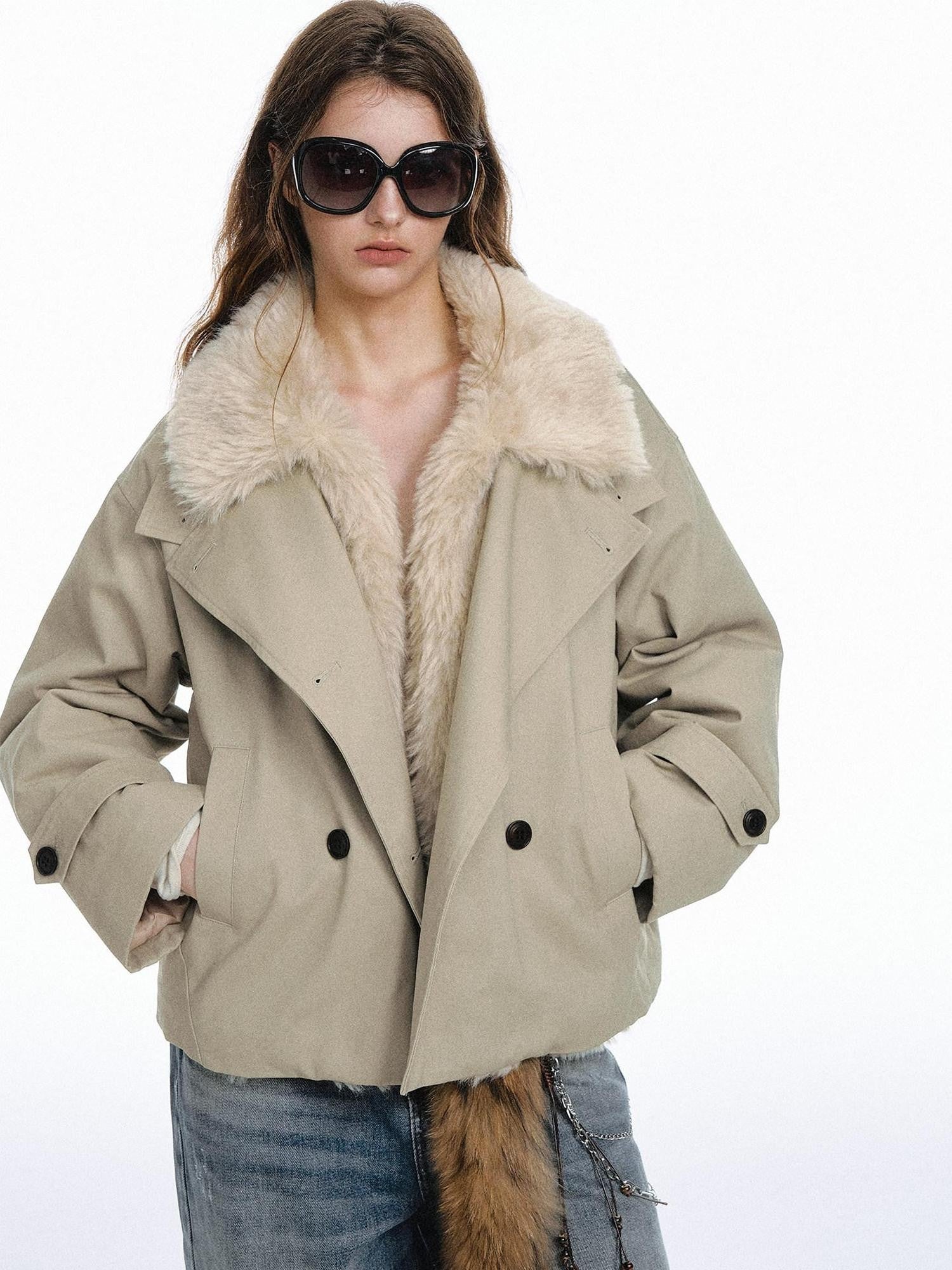 STRIKE A POSE Retro Colorblock Large Fur Collar Oversized Women&