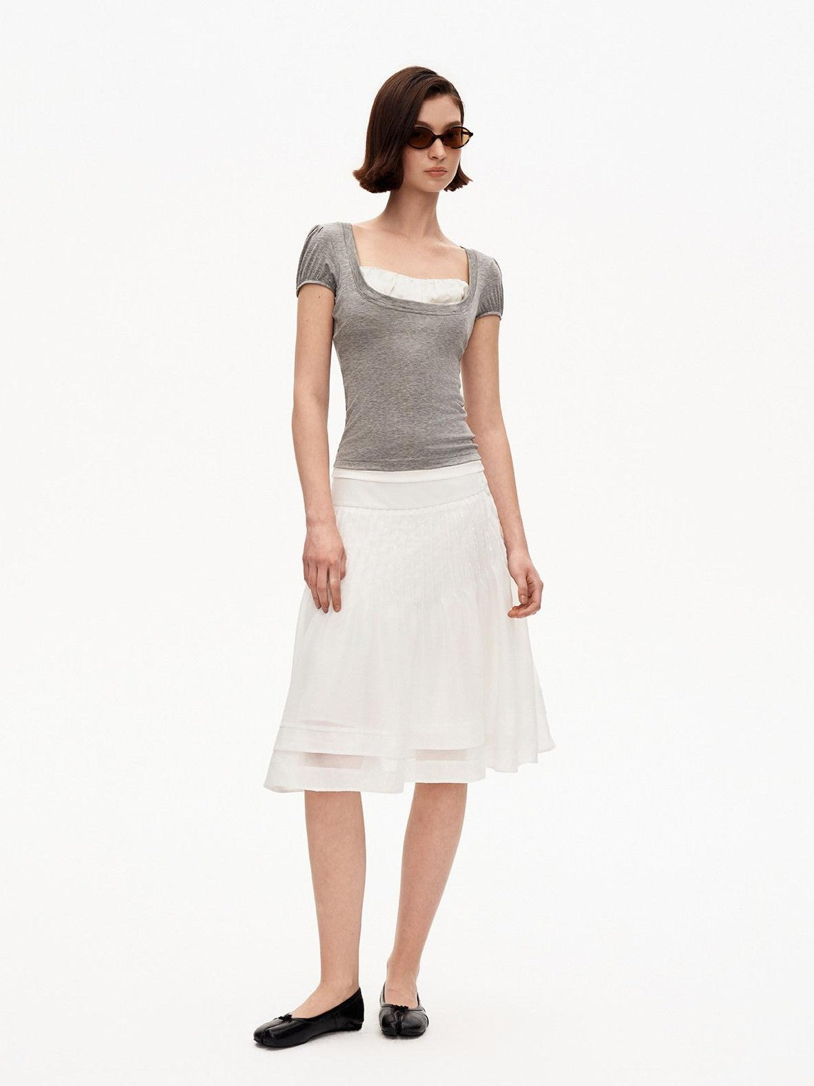 STRIKE A POSE Tuck Pleat Low Waist Zipper Women&
