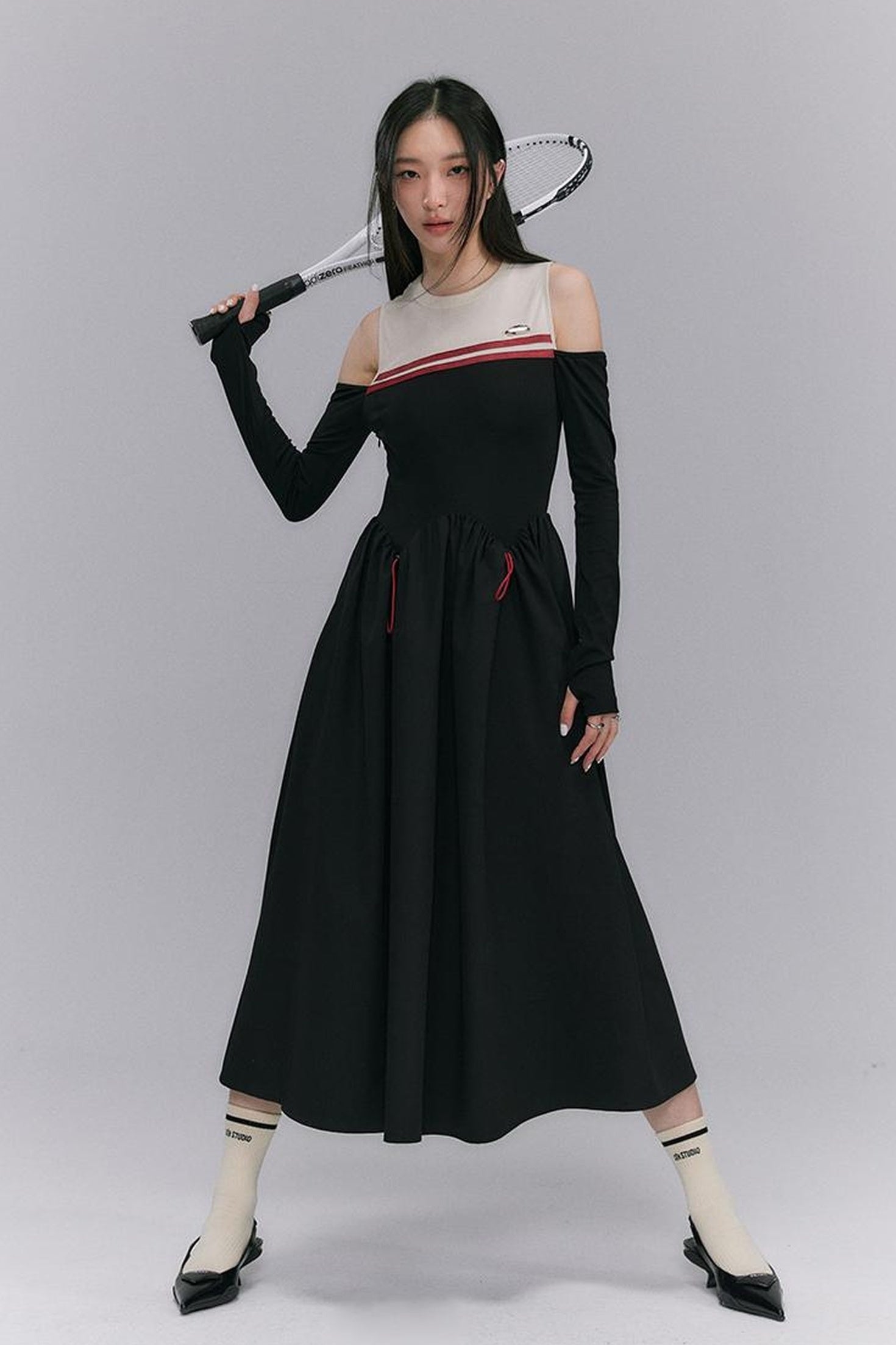 DIDDI MODA Shoulder Cutout Colorblock Knit Maxi Dress