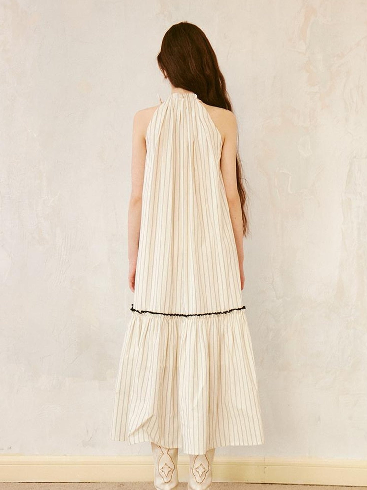 DIDDI MODA Silver Stripe Halter Neck A Line Maxi Dress