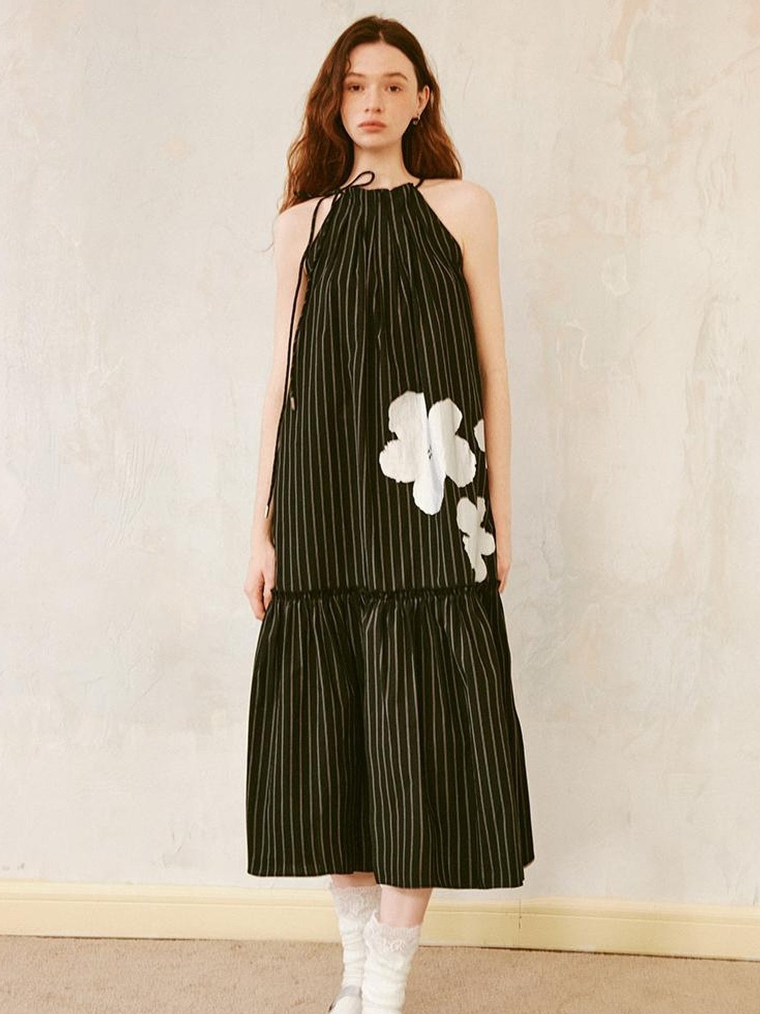 DIDDI MODA Silver Stripe Halter Neck A Line Maxi Dress