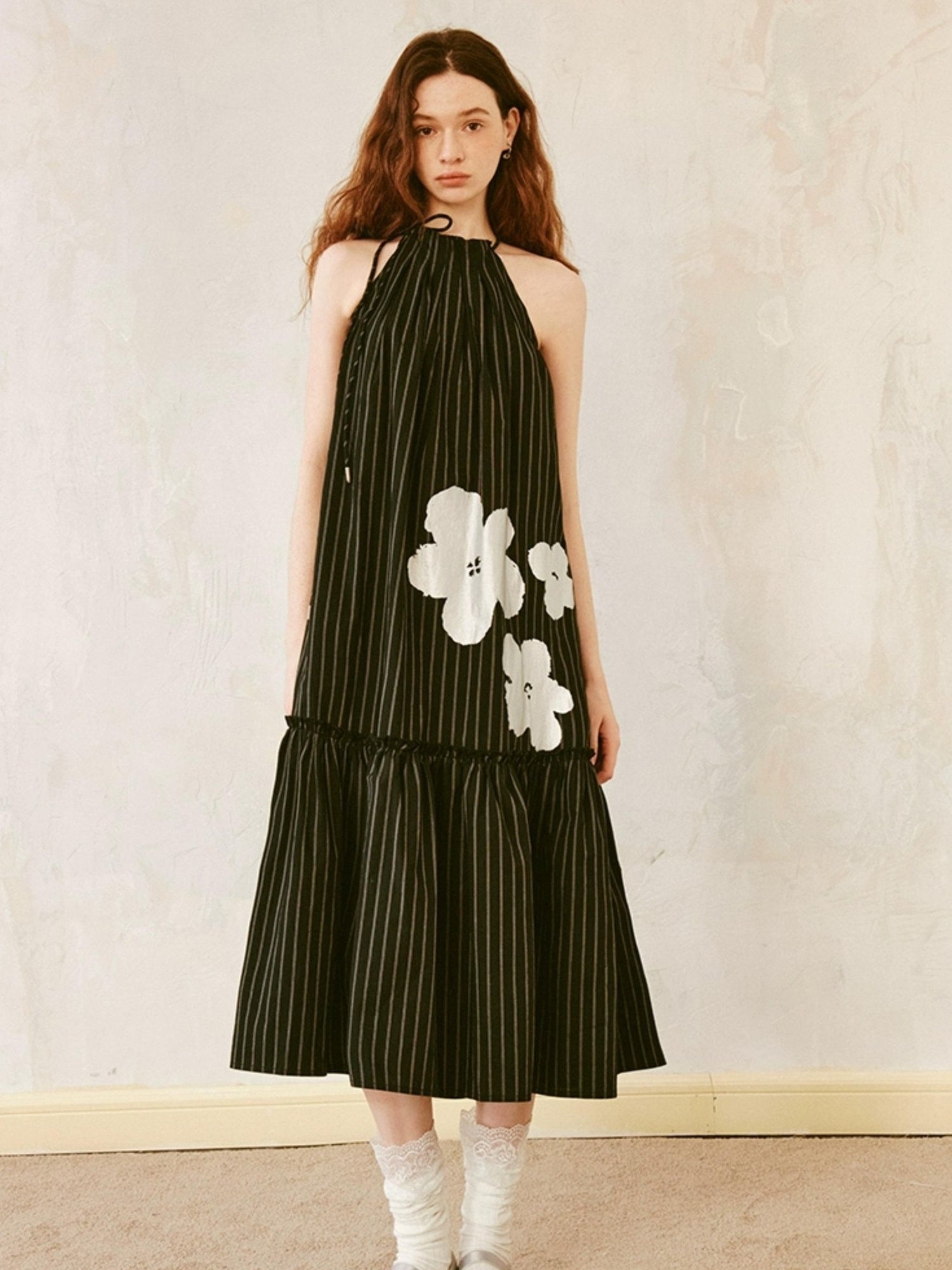 DIDDI MODA Silver Stripe Halter Neck A Line Maxi Dress