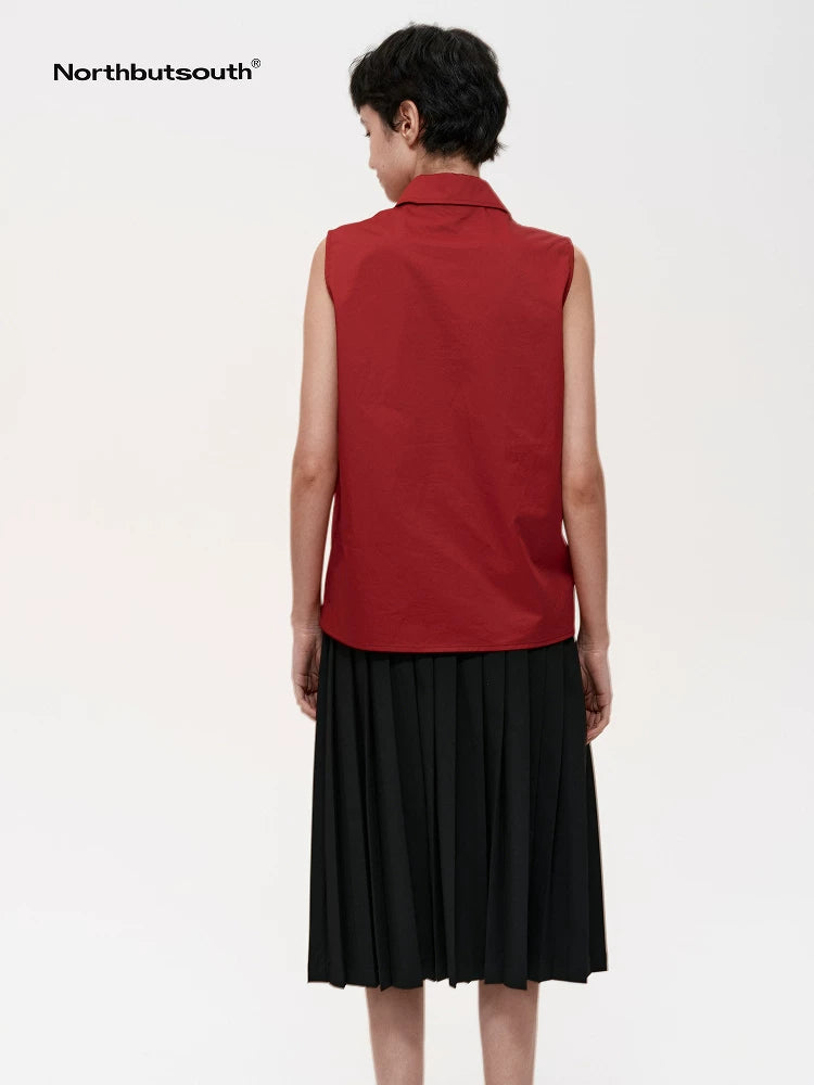 Single Row Button Sleeveless Cotton Shirt in Black and Red