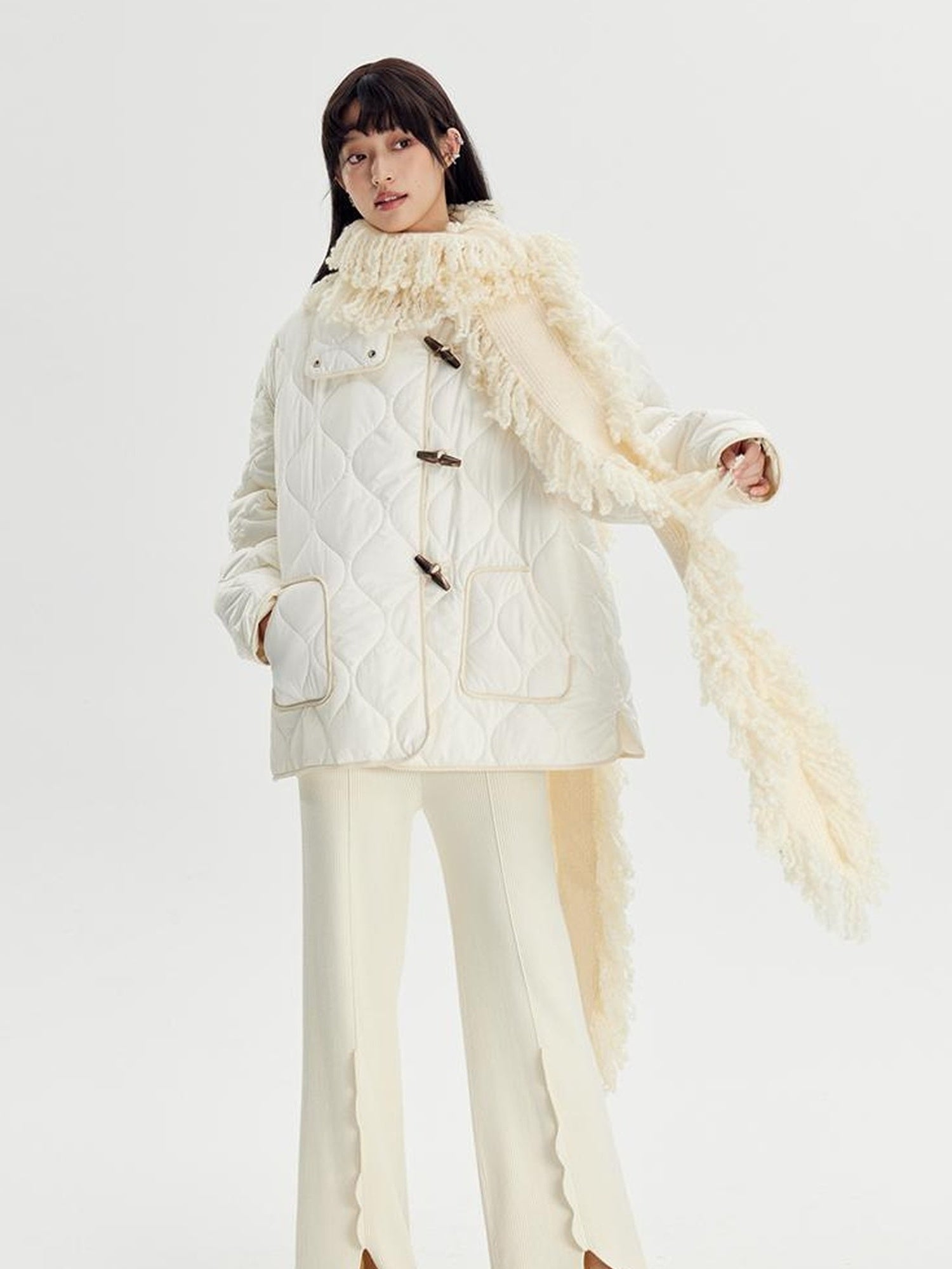 DIDDI MODA Snow Elf Cozy Fringe Hat Scarf Set