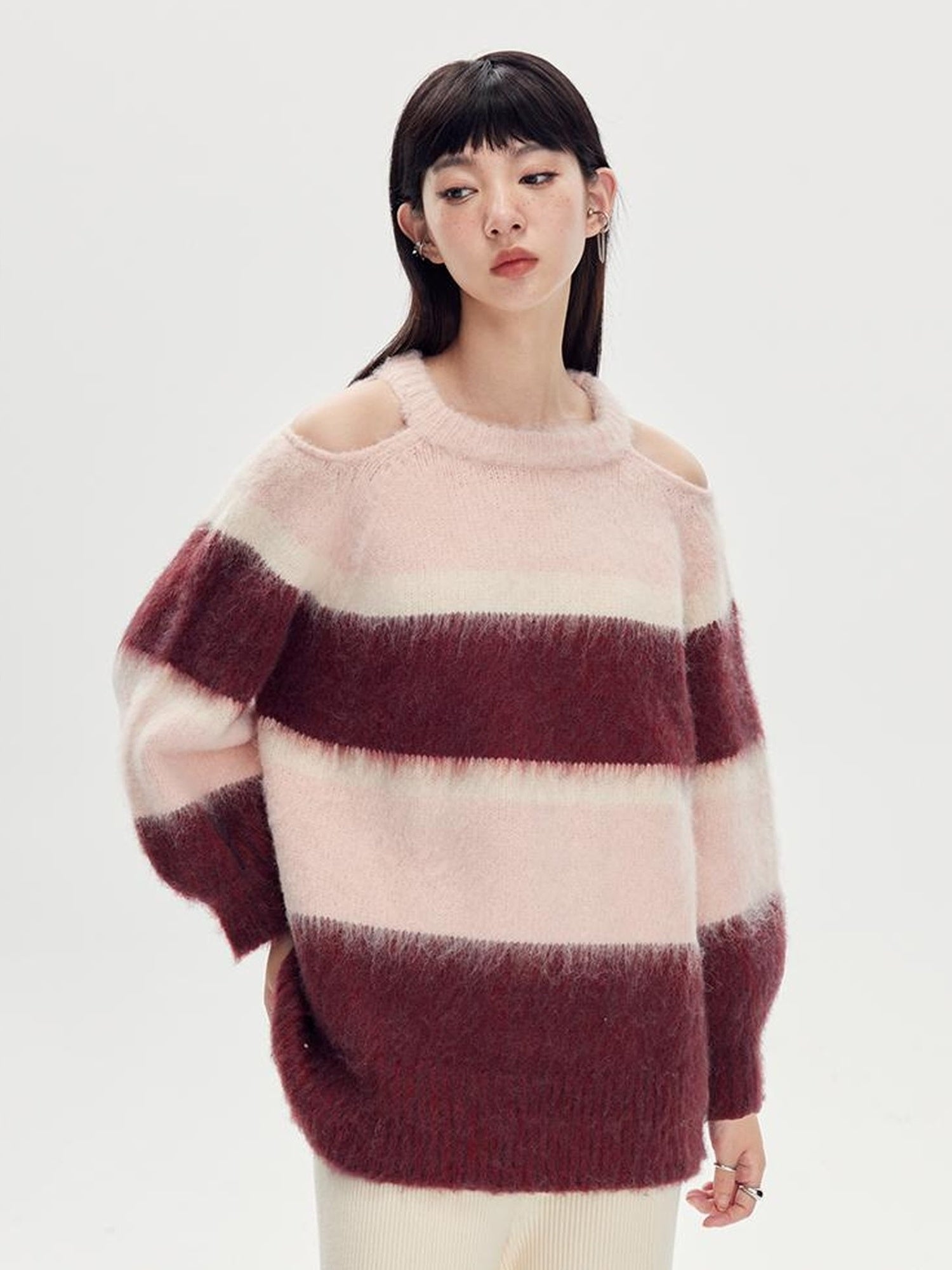 DIDDI MODA Soft Striped Knit Sweater With Colorblock Shoulder Cutout