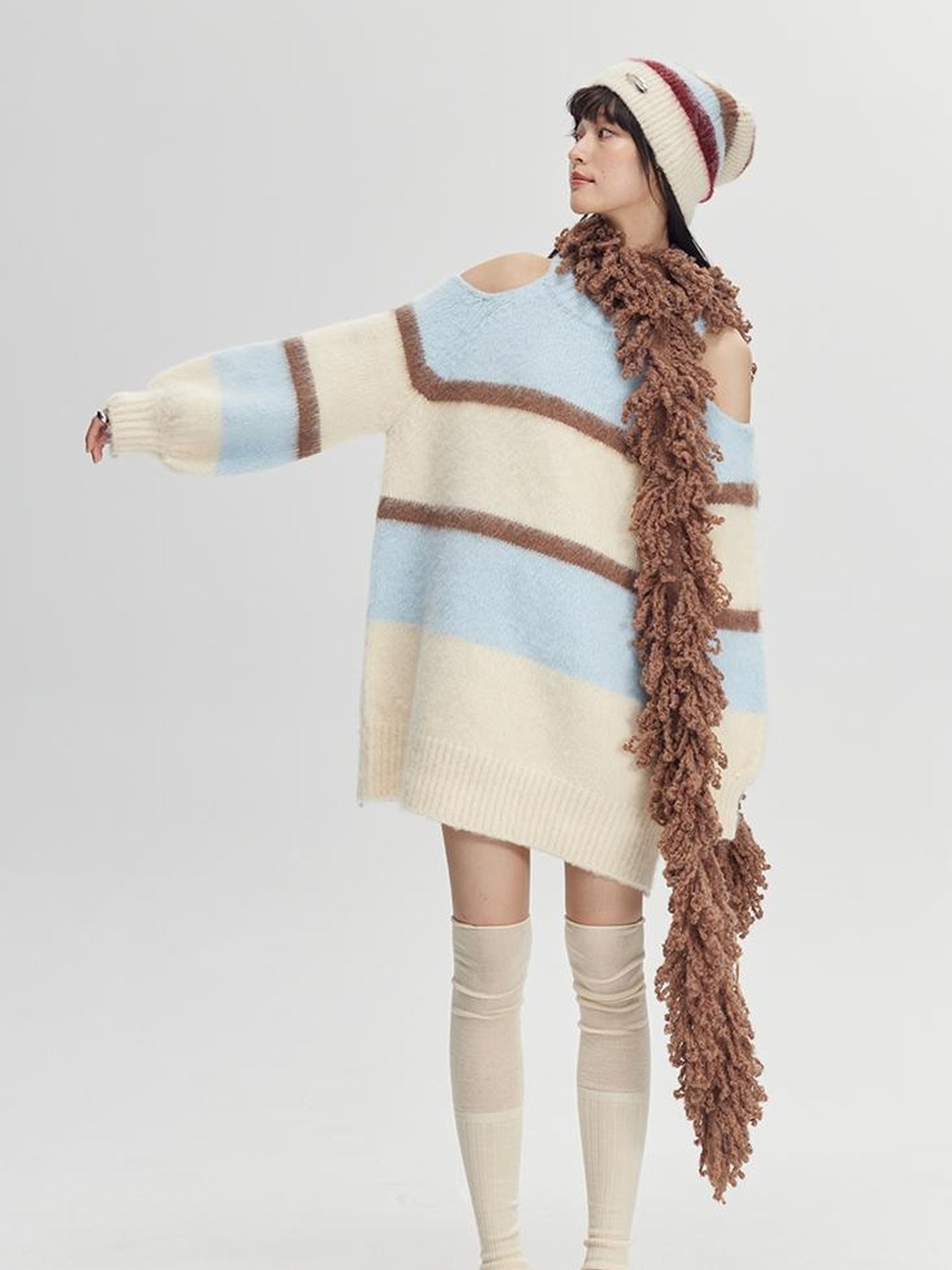 DIDDI MODA Soft Striped Knit Sweater With Colorblock Shoulder Cutout