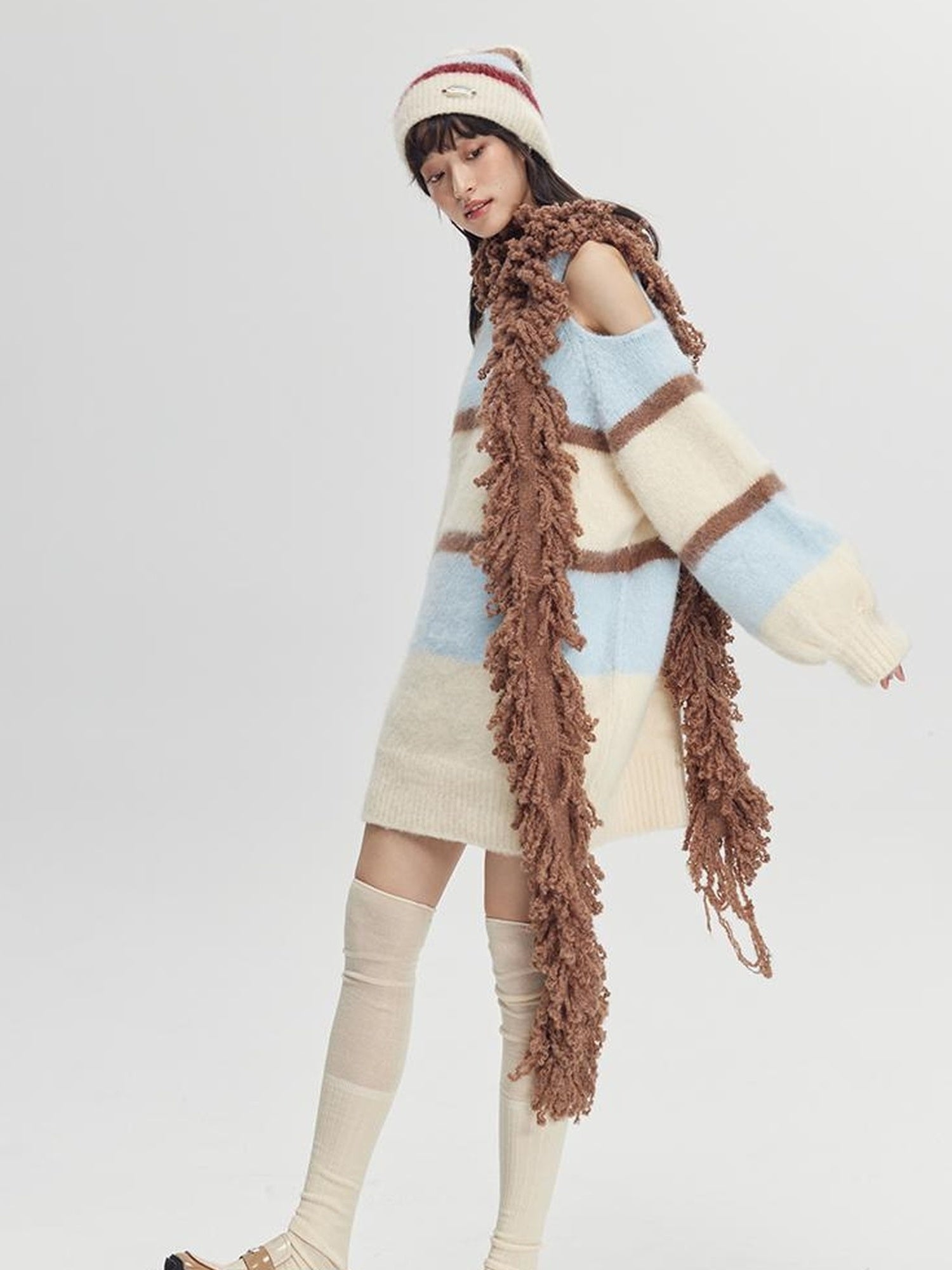 DIDDI MODA Soft Striped Knit Sweater With Colorblock Shoulder Cutout