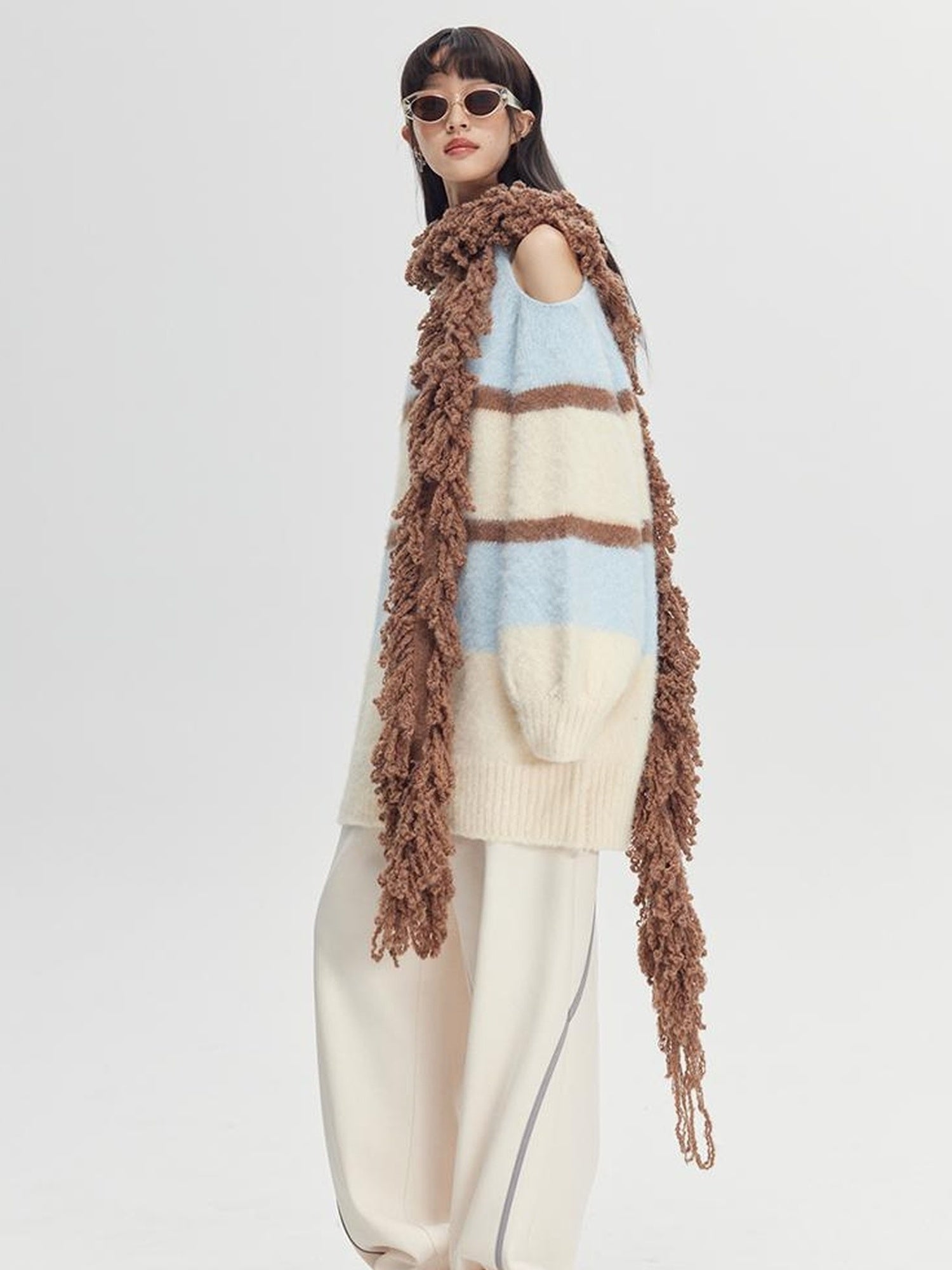 DIDDI MODA Soft Striped Knit Sweater With Colorblock Shoulder Cutout