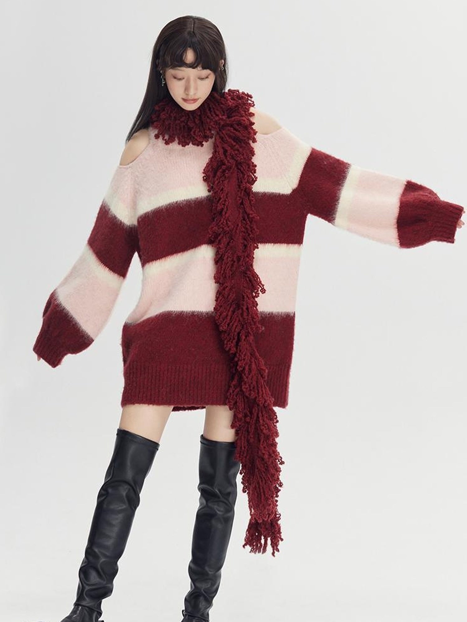 DIDDI MODA Soft Striped Knit Sweater With Colorblock Shoulder Cutout