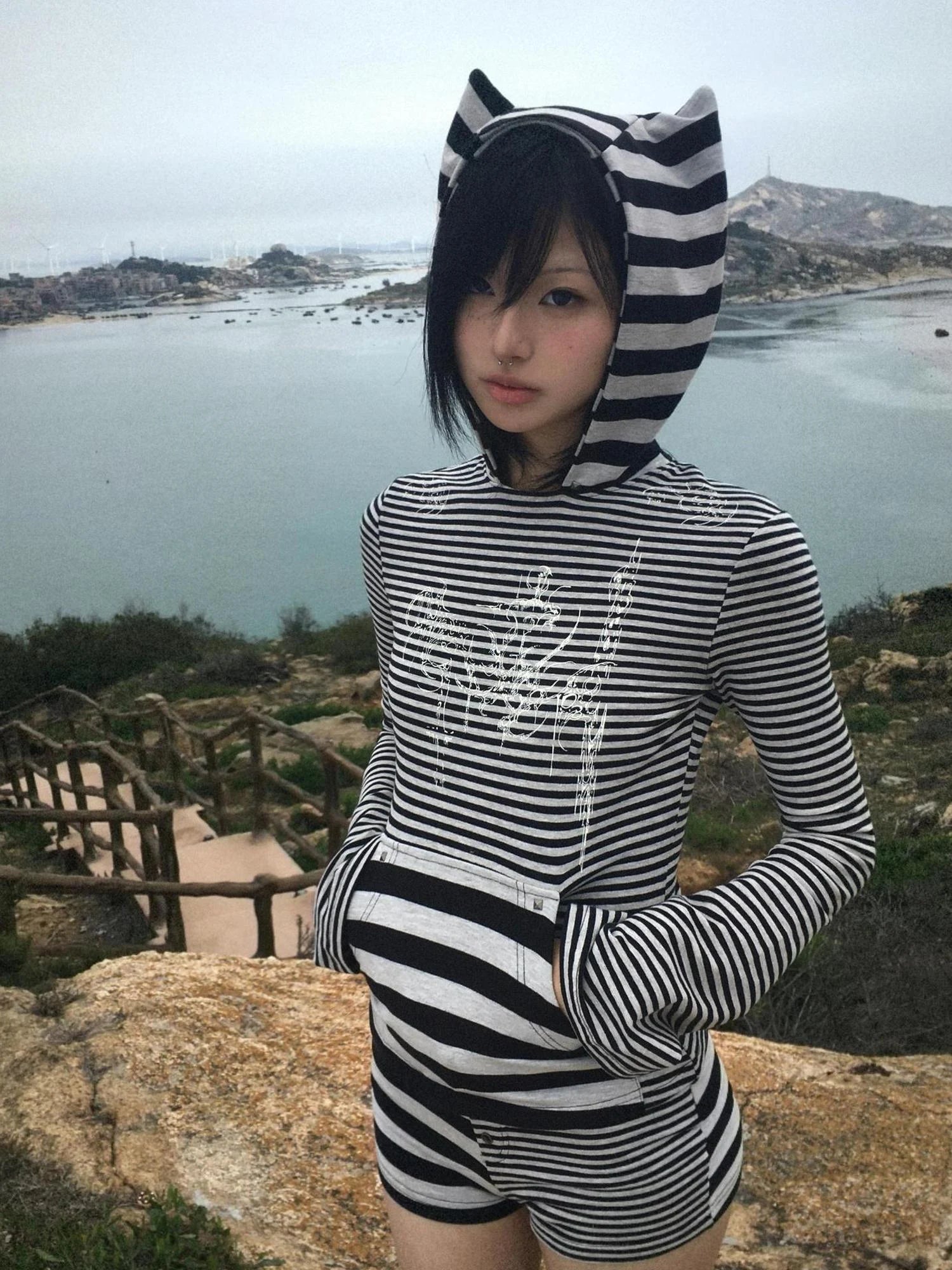 Space Cotton Stretch Cat Ear Patch Stripe Print Flap Pocket Pants Hood T