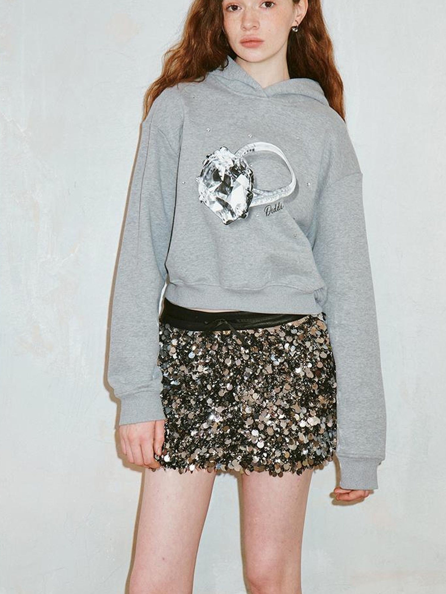 DIDDI MODA Sparkling Diamond Print Cropped Hoodie
