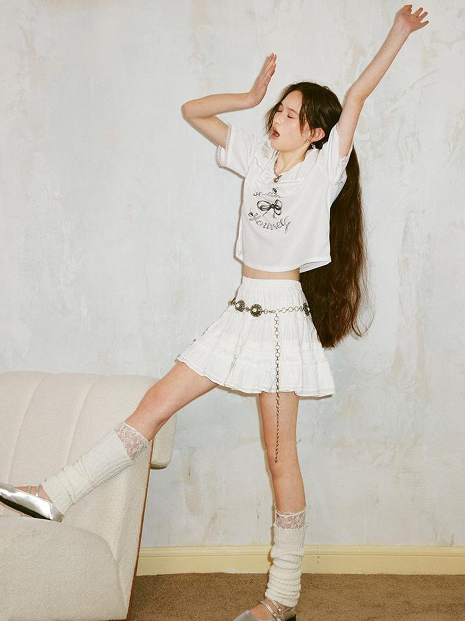 DIDDI MODA Sporty V Neck Cherry Bow Print Mesh Tee