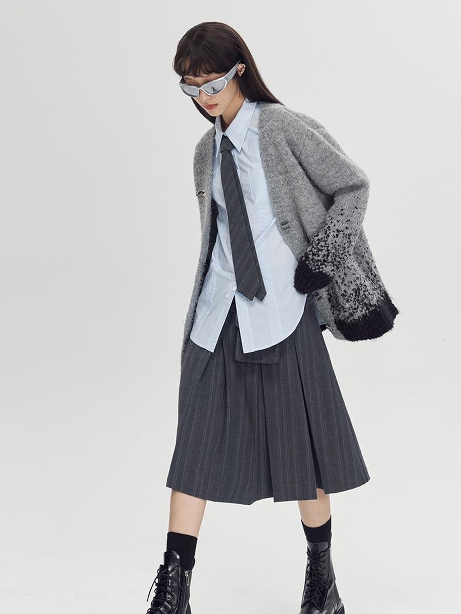 DIDDI MODA Starry Gradient V Neck Wool Cardigan