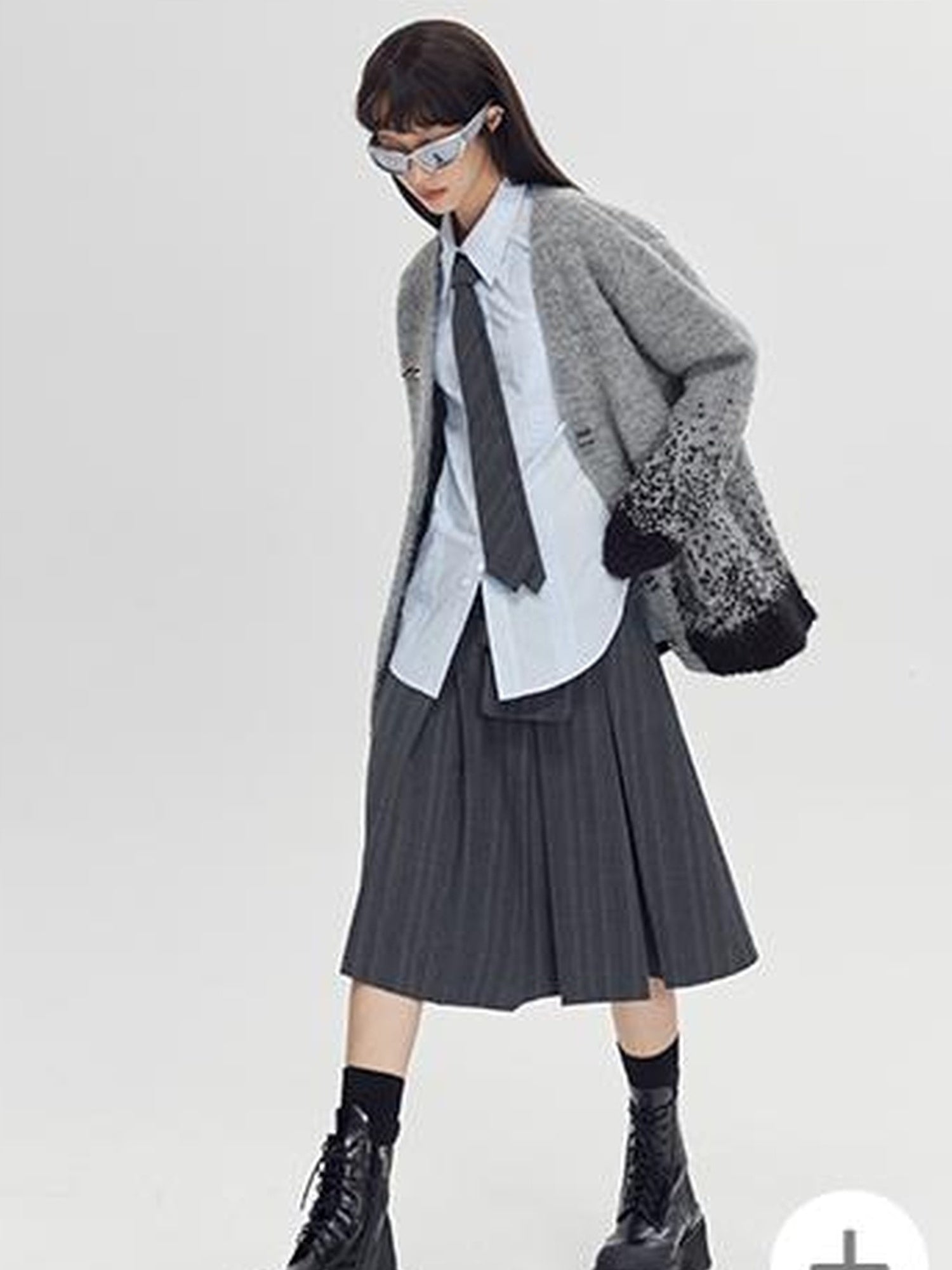 DIDDI MODA Starry Gradient V Neck Wool Cardigan