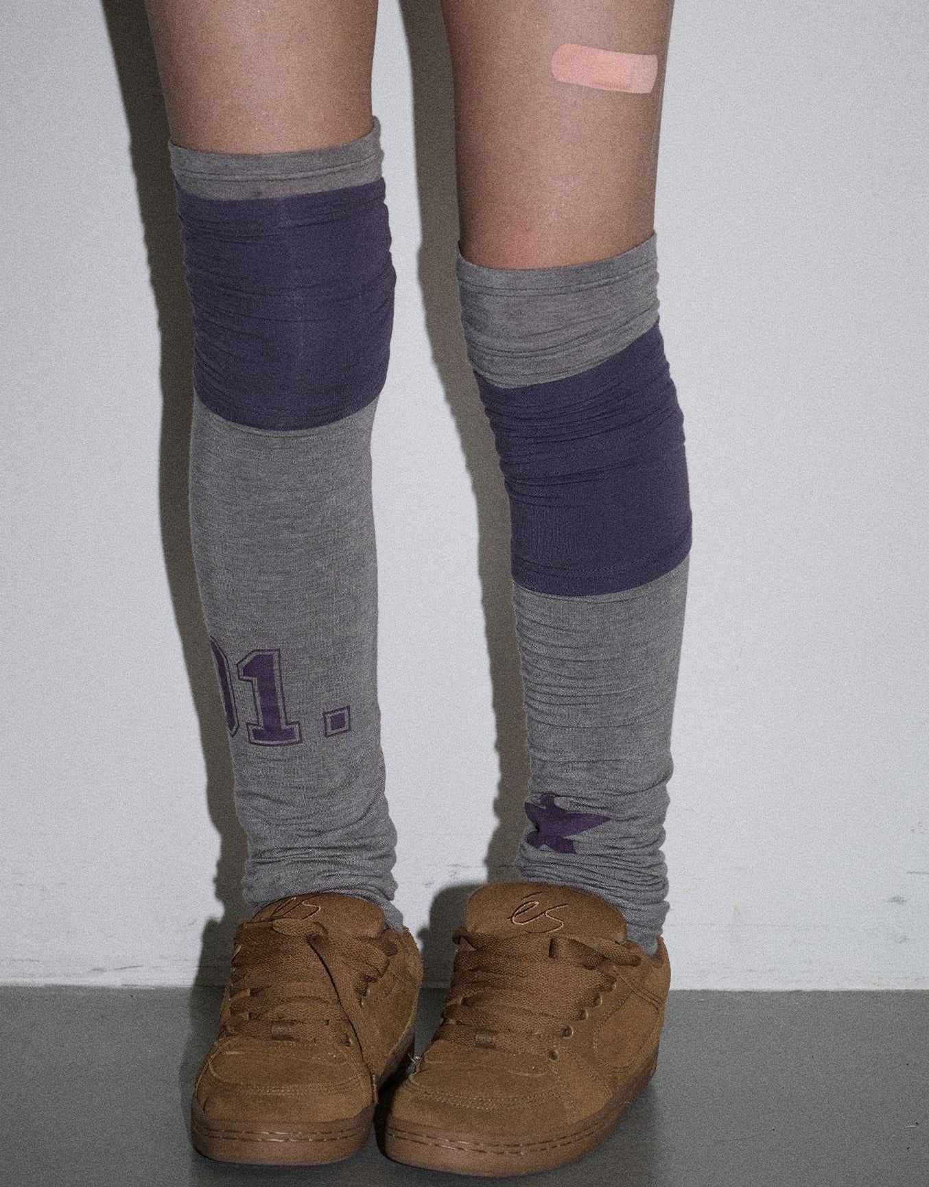 Achihara Starry Oxygen Leg Warmers 2025