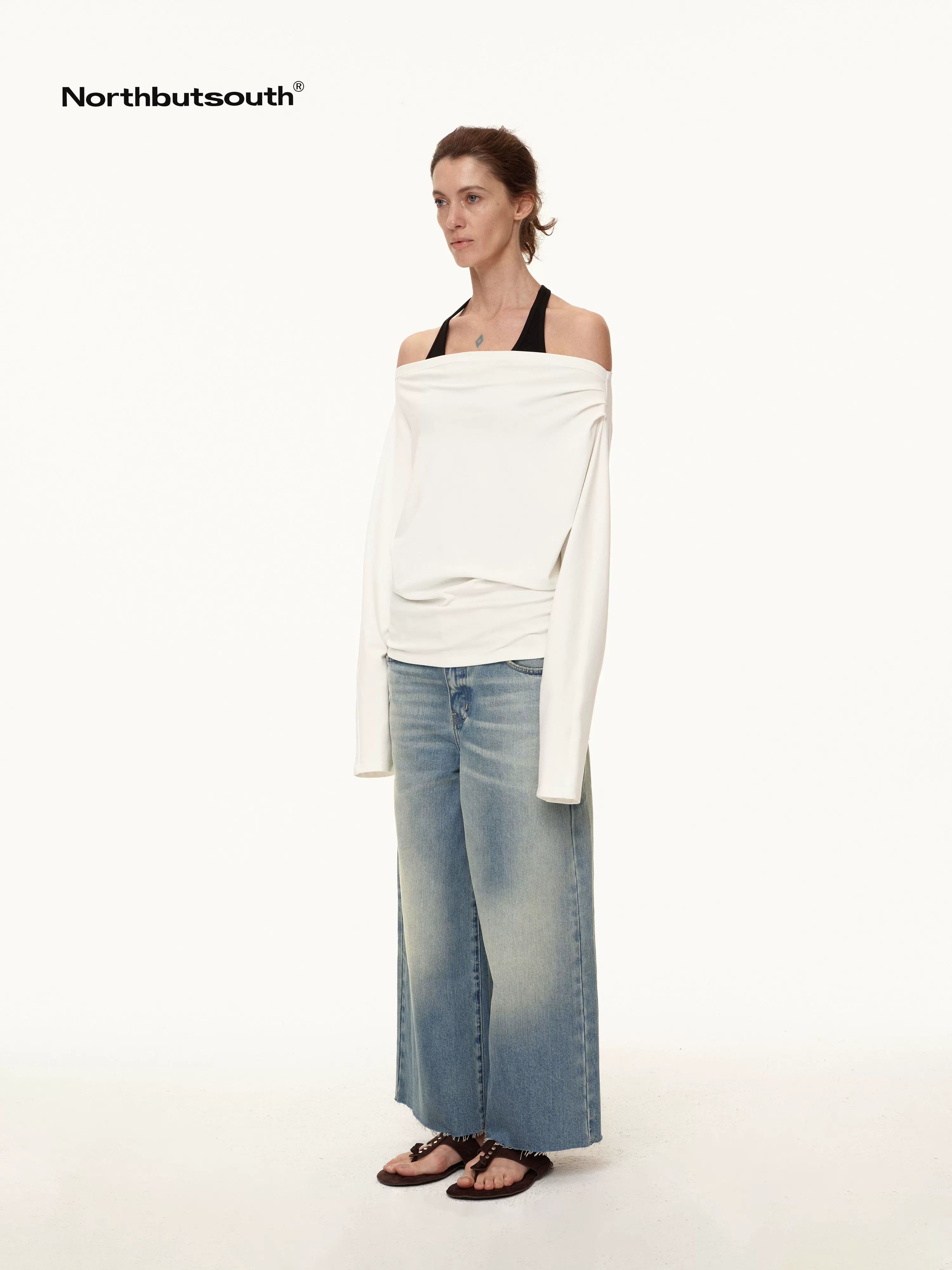Stonewashed Frayed Hem Straight Leg Jeans