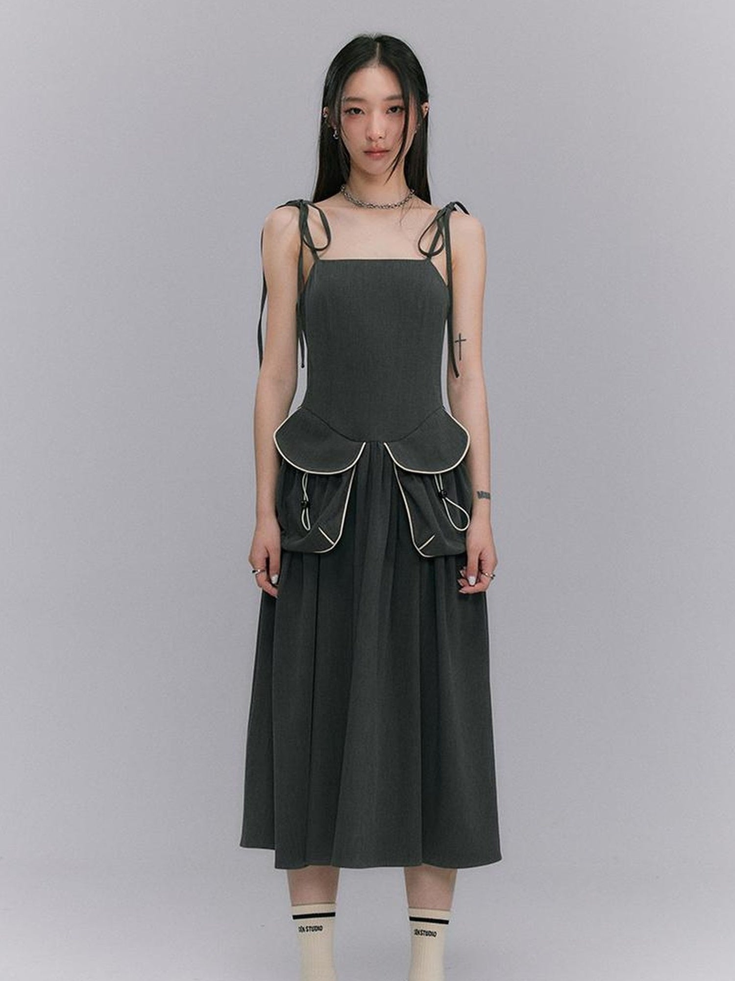 DIDDI MODA Strappy Utility Dress With Adjustable Ties Patch Pockets