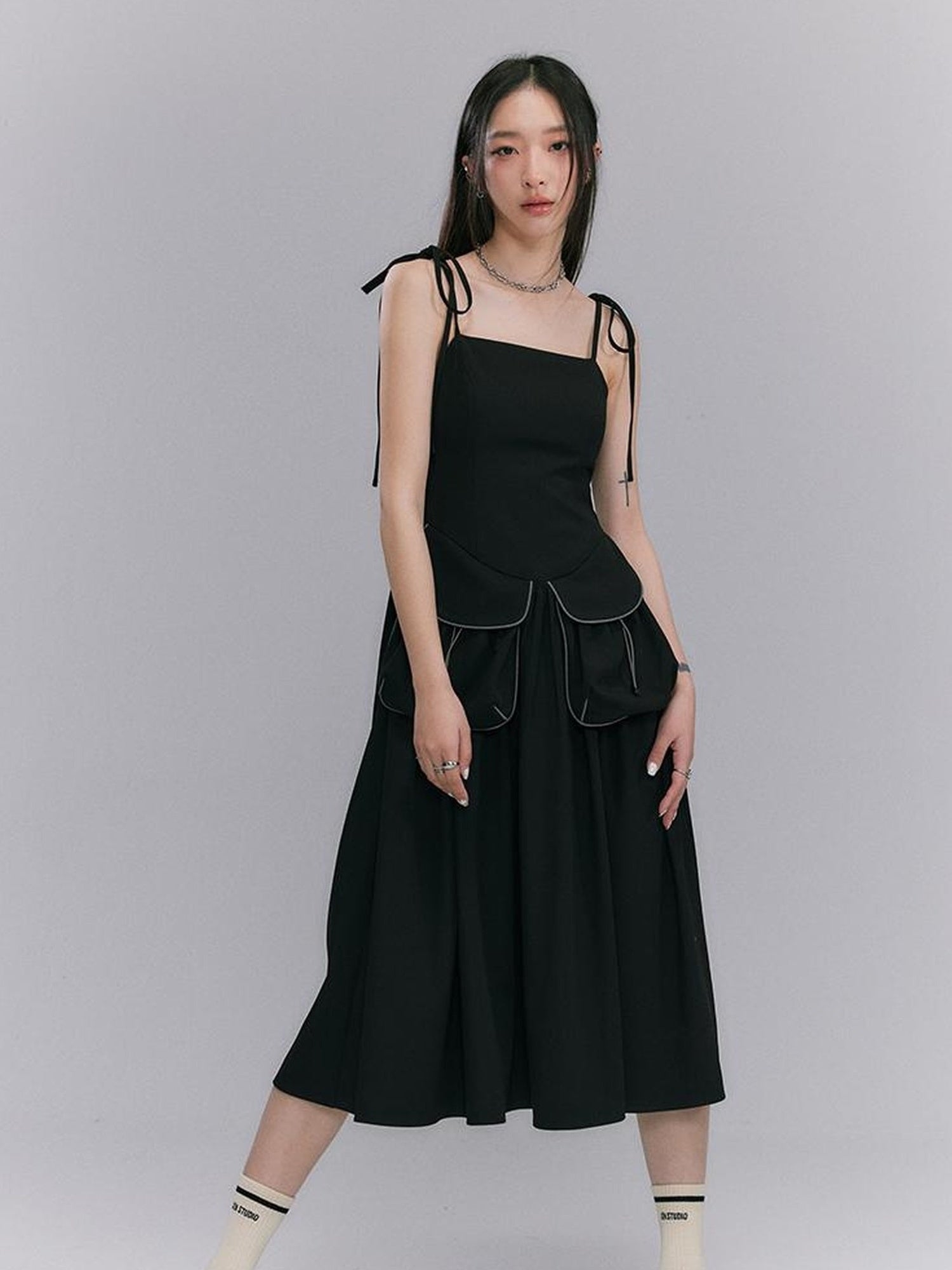 DIDDI MODA Strappy Utility Dress With Adjustable Ties Patch Pockets