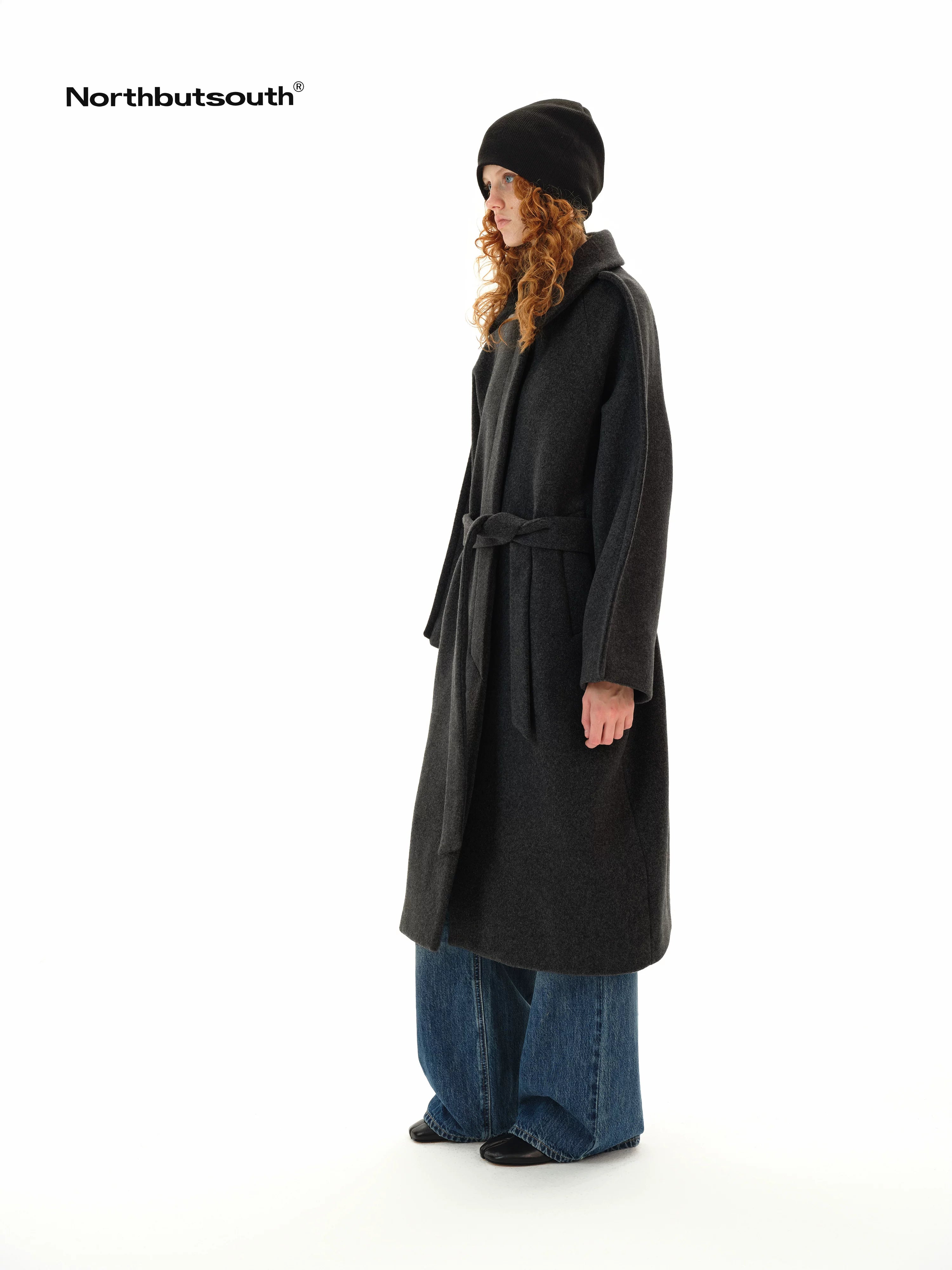 Structured Shoulder Line Silhouette Women&
