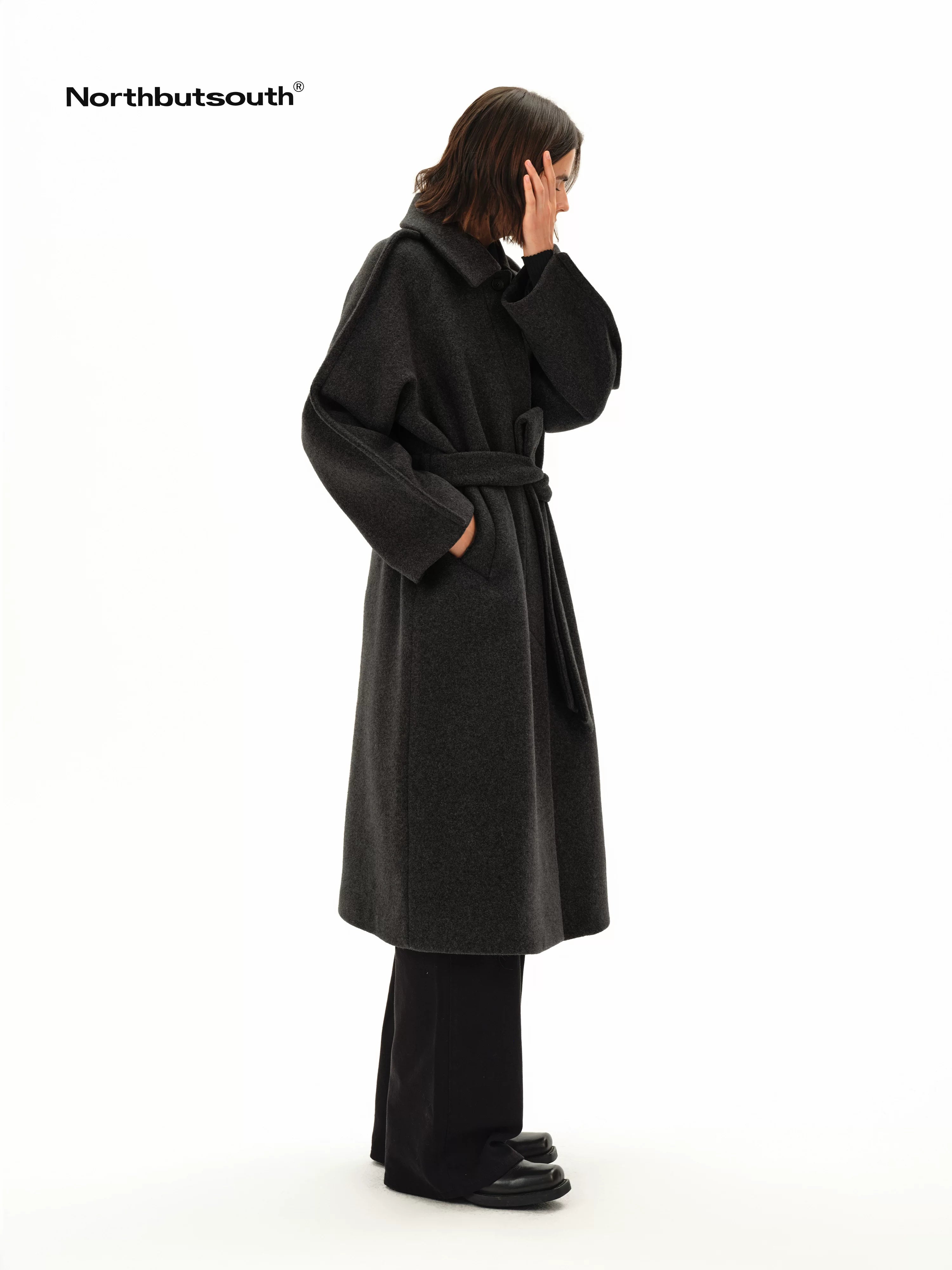 Structured Shoulder Line Silhouette Women&
