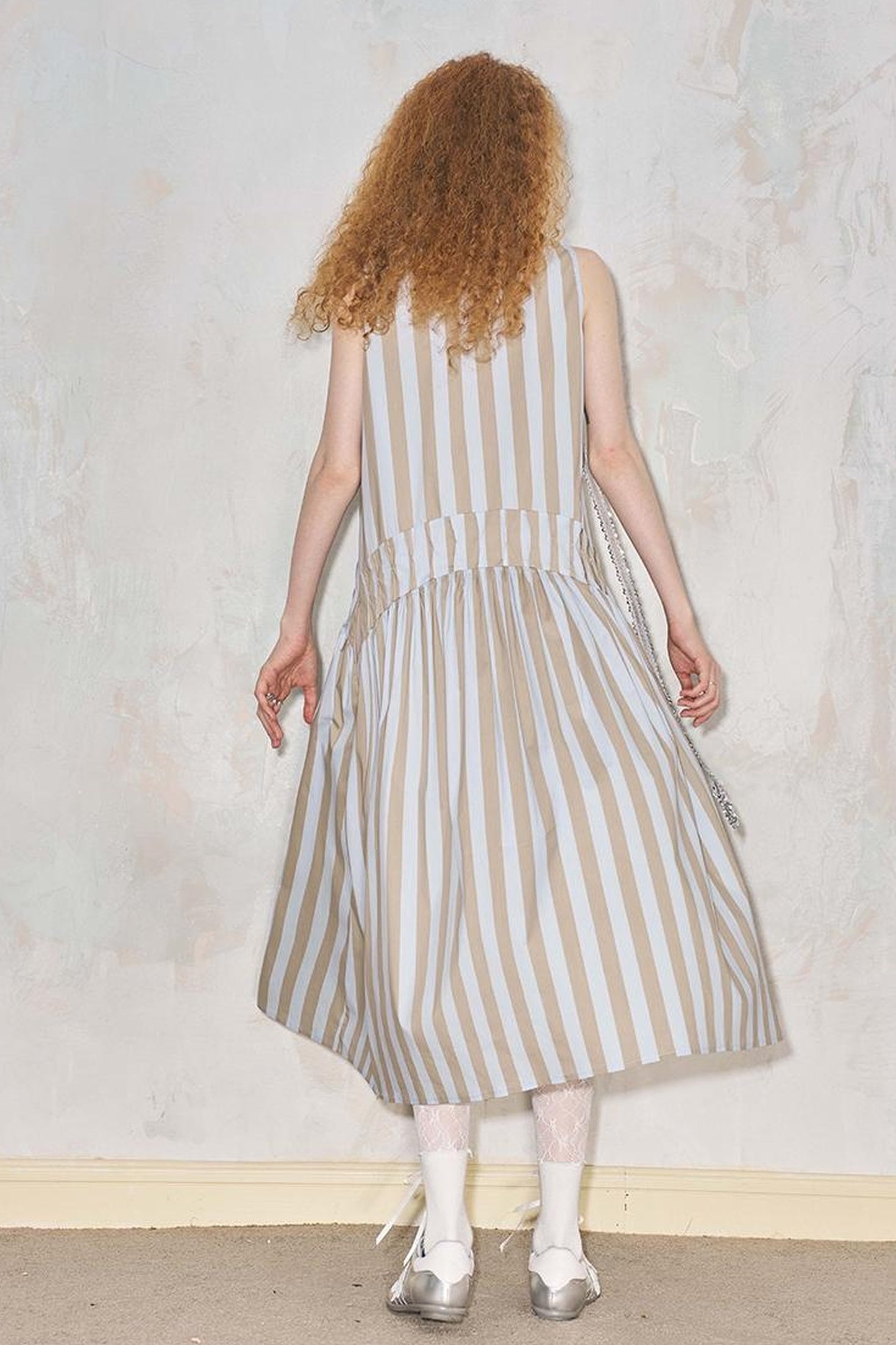 DIDDI MODA Summer V Neck Tuck Pleated Striped Maxi Dress