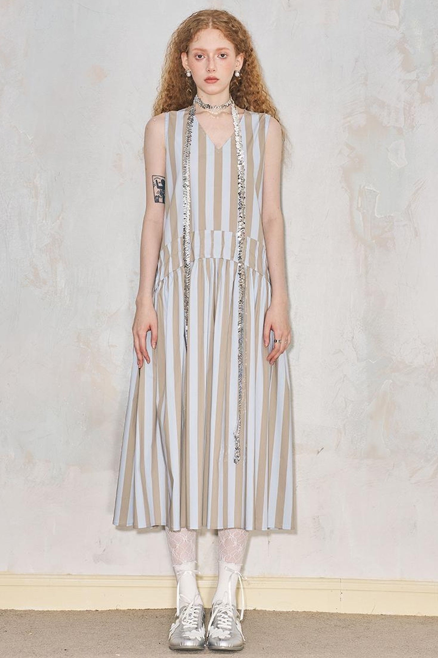 DIDDI MODA Summer V Neck Tuck Pleated Striped Maxi Dress