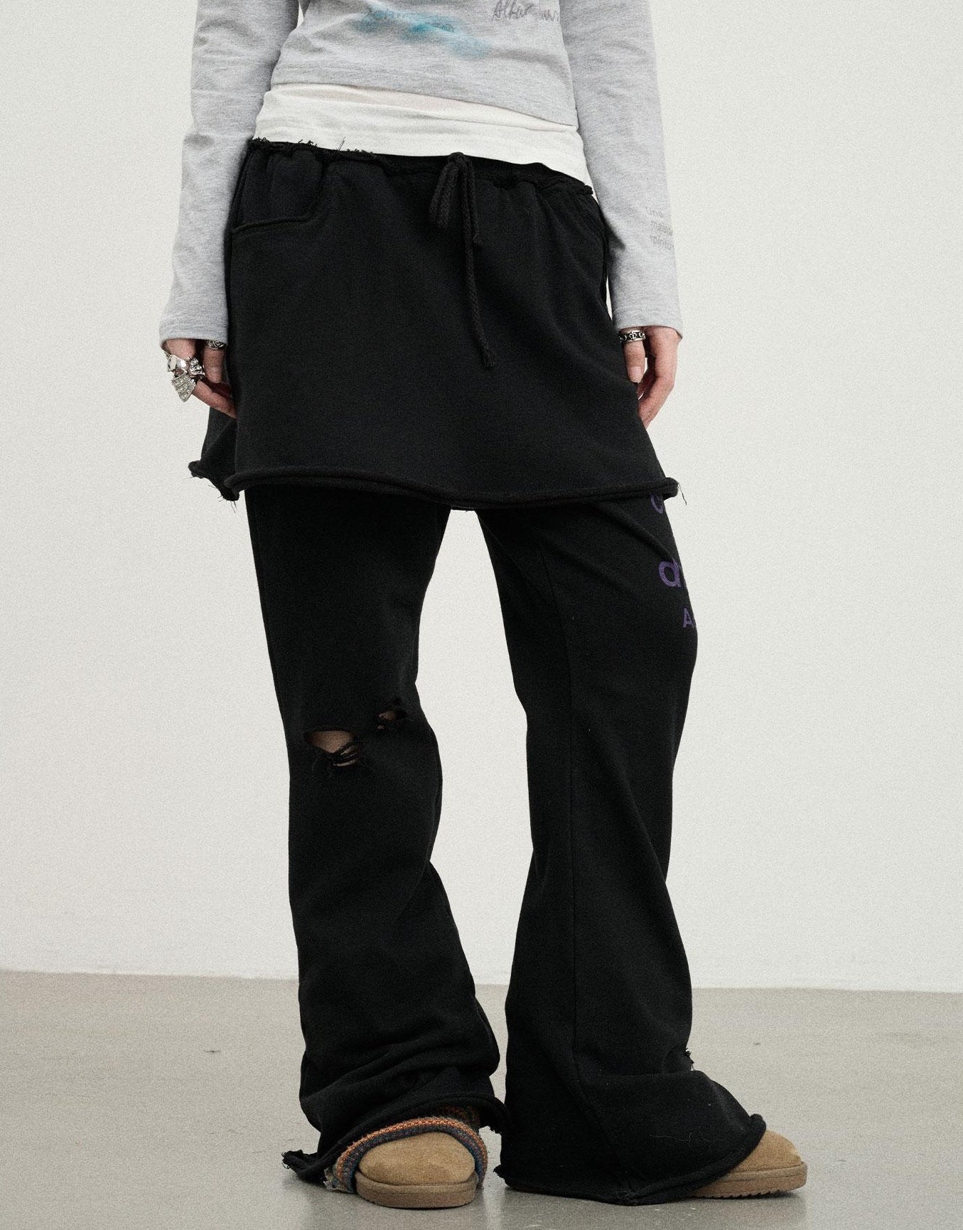 Achihara Sunday Park French Print Flared Pants