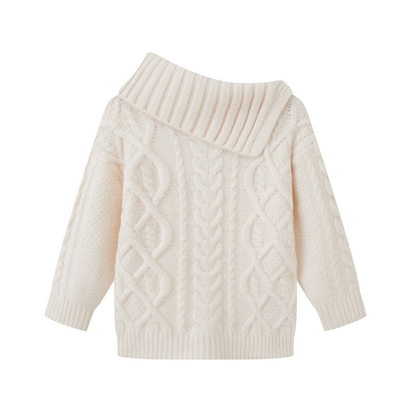 SweetChilling_Chunky_Cable_Turn_Down_Collar_Women&