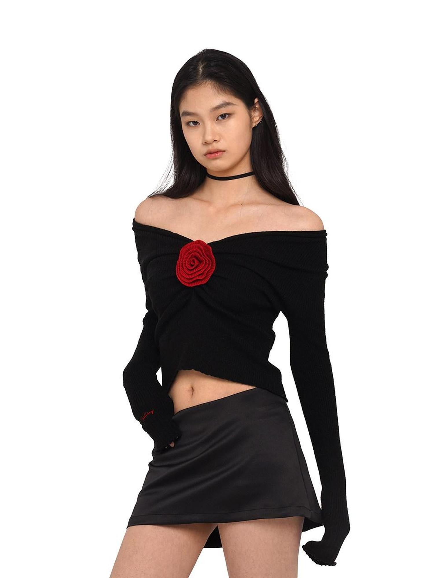 SweetChilling V-neck Front Pleated Rose Embellishment Women&