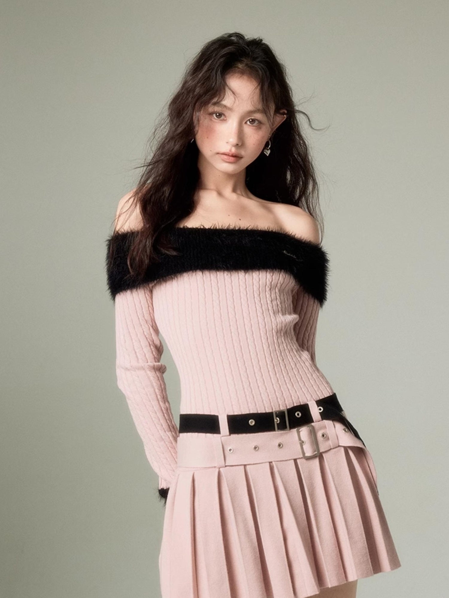 DIDDI MODA Sweet Cool Off Shoulder Knit Set With Dual Belts
