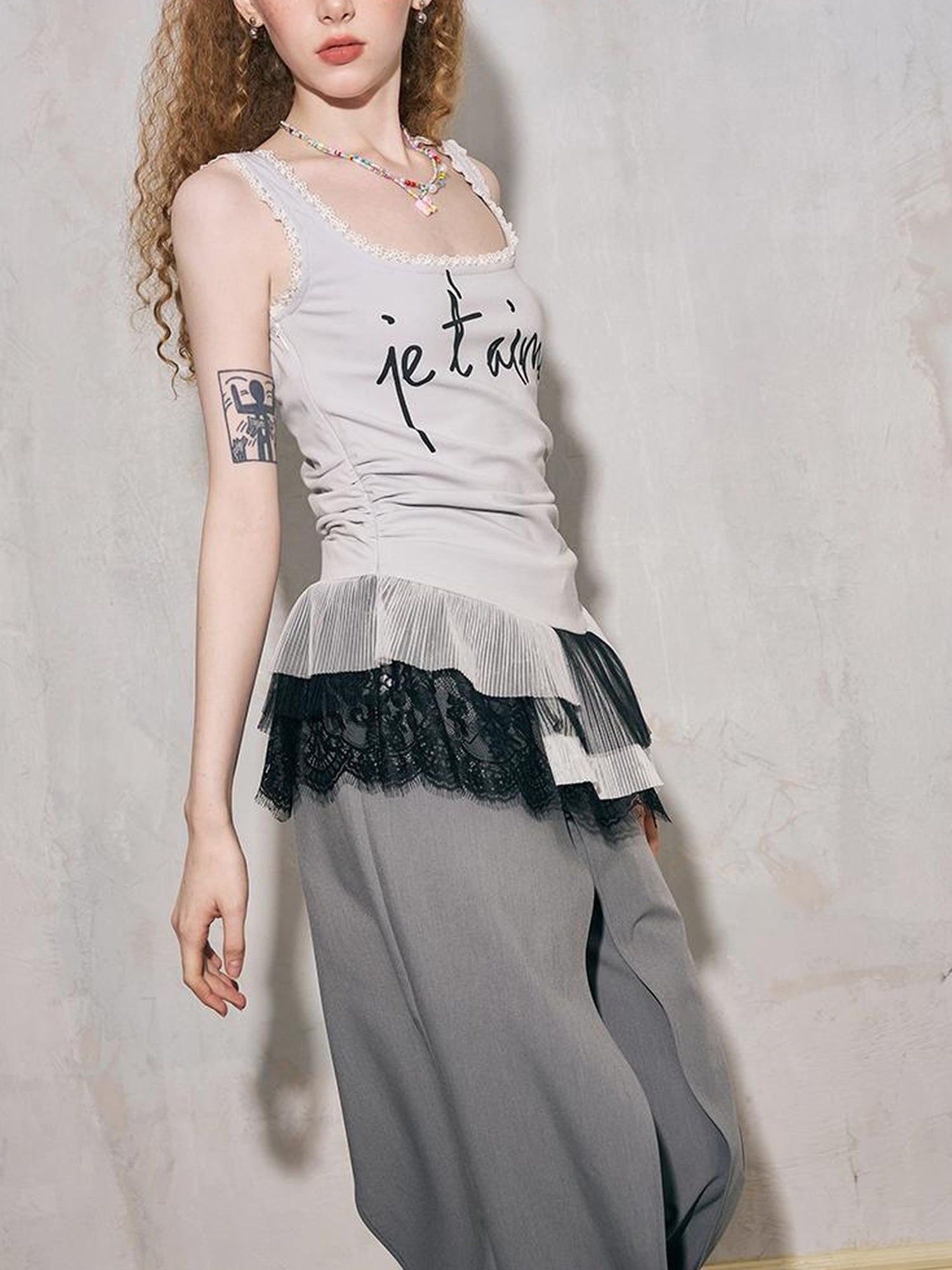 DIDDI MODA Sweet Edge Lace Trim Mesh Layered Crop Top