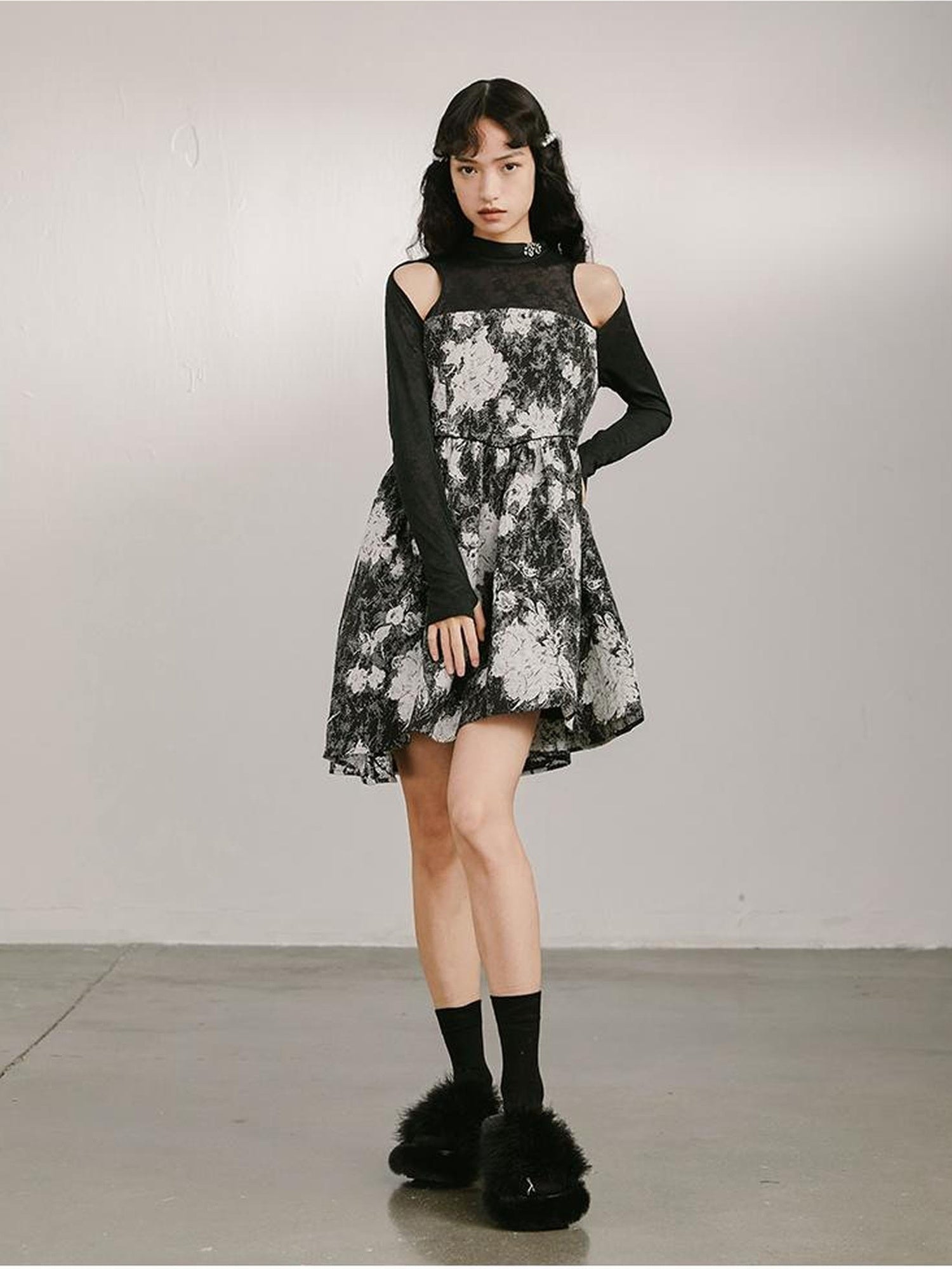 DIDDI MODA Sweet Goth Lace Shoulder Floral Mini Dress